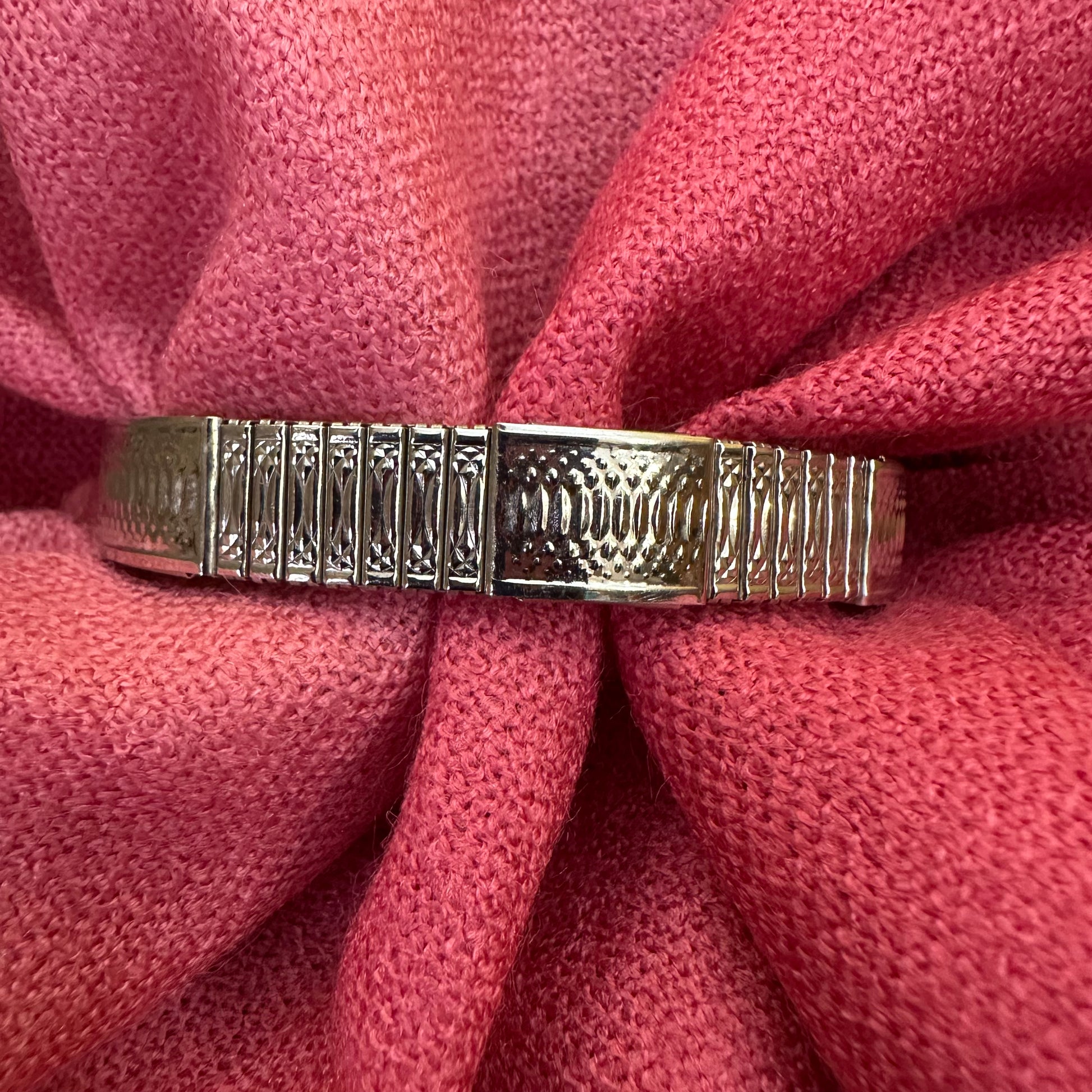 Almante Stainless Steel Expandable Bracelet