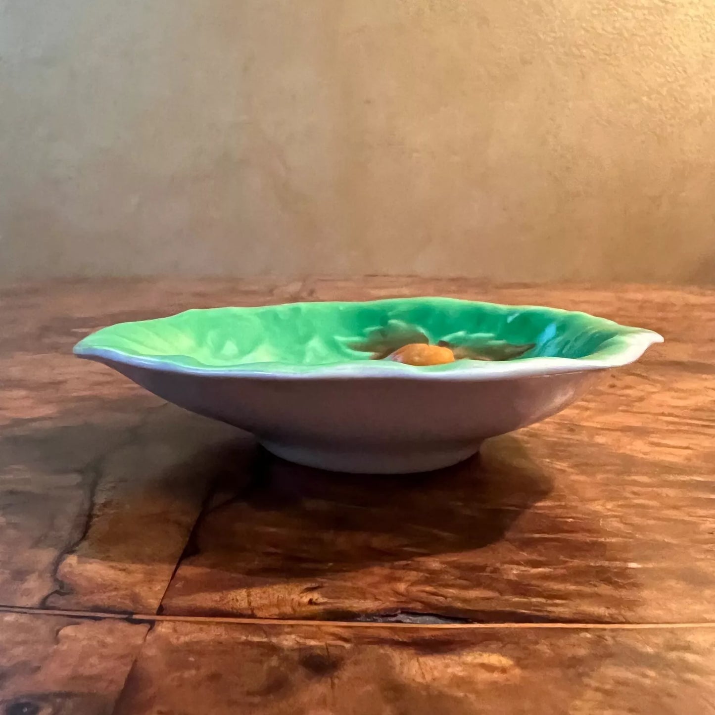 Cartlon Ware Lettuce Leaf Small Dish
