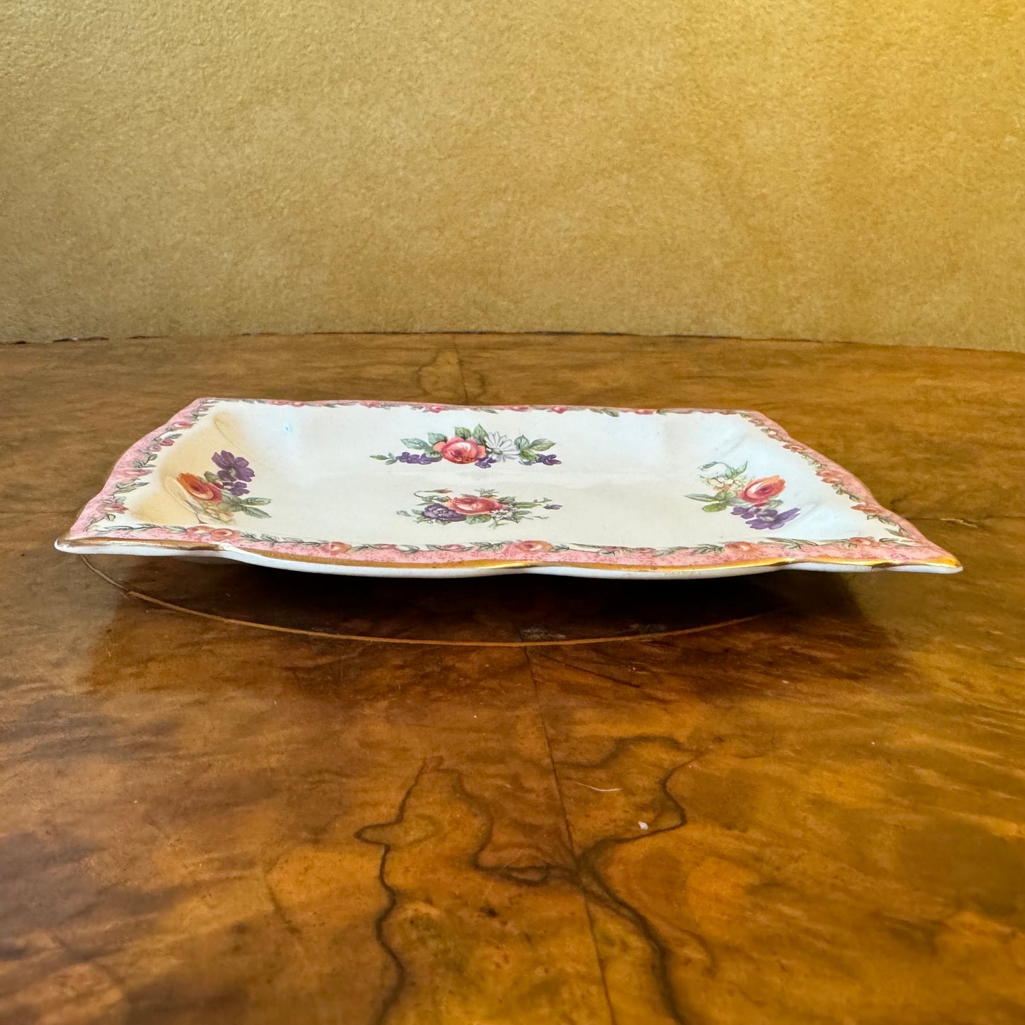 Clarice Cliff Royal Staffordshire Nancy Pattern Small Dish