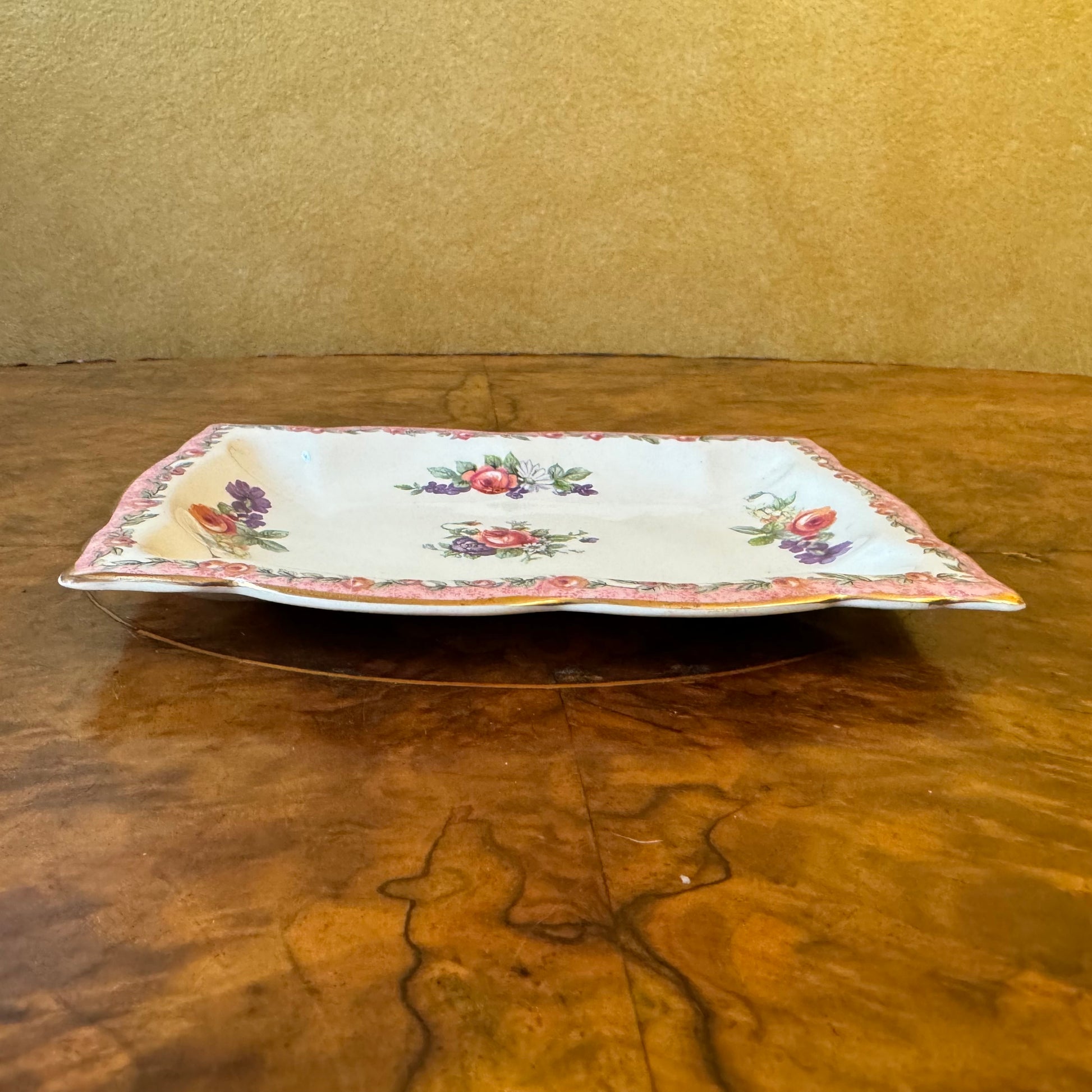 Clarice Cliff Royal Staffordshire Nancy Pattern Small Dish