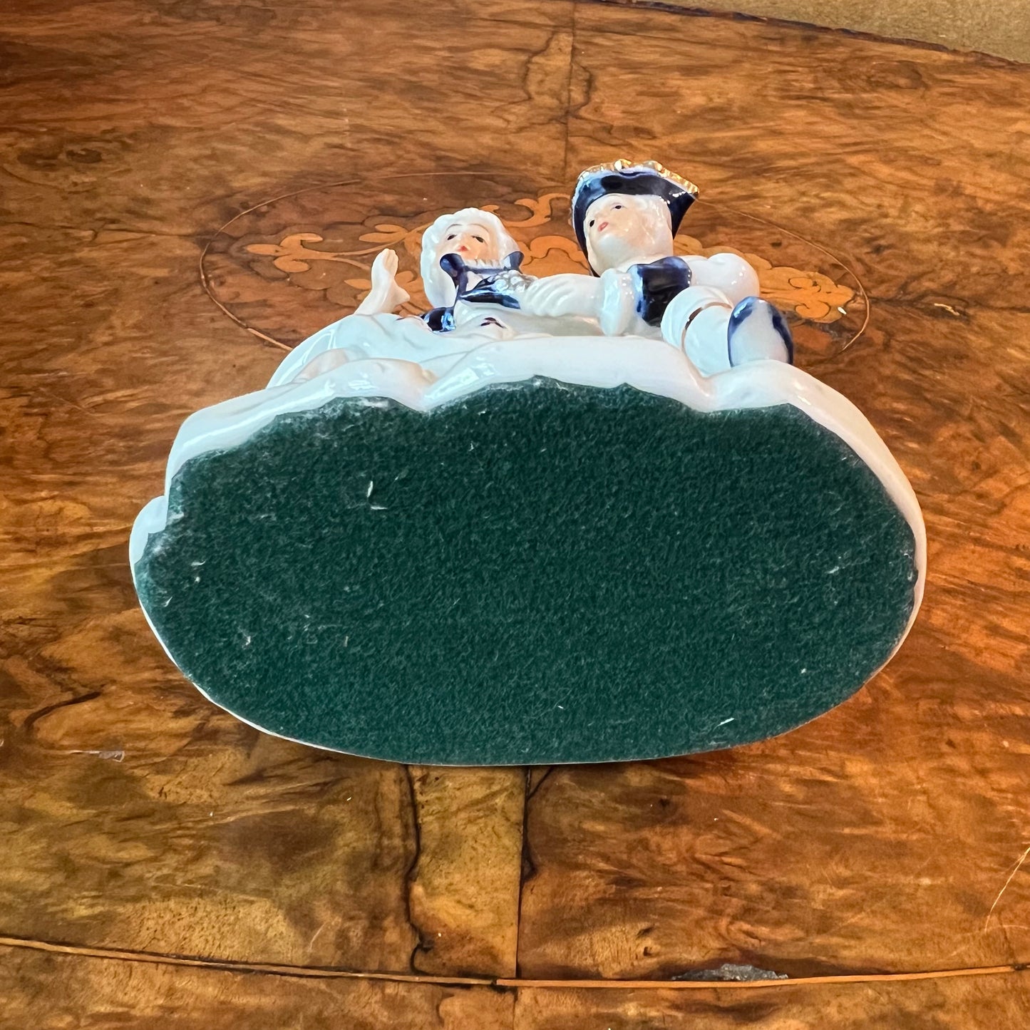 Colonial Couple Blue & White Statue