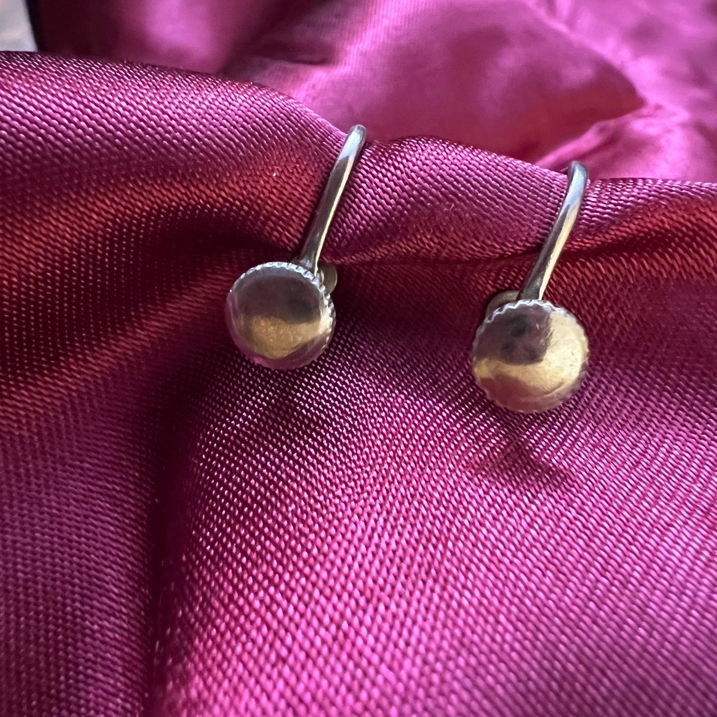 Costume Screw On Earring
