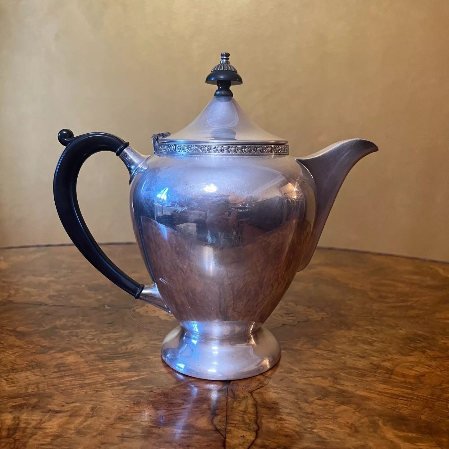 Du Berry 1930s Triple Plate By Paramount Tea Pot