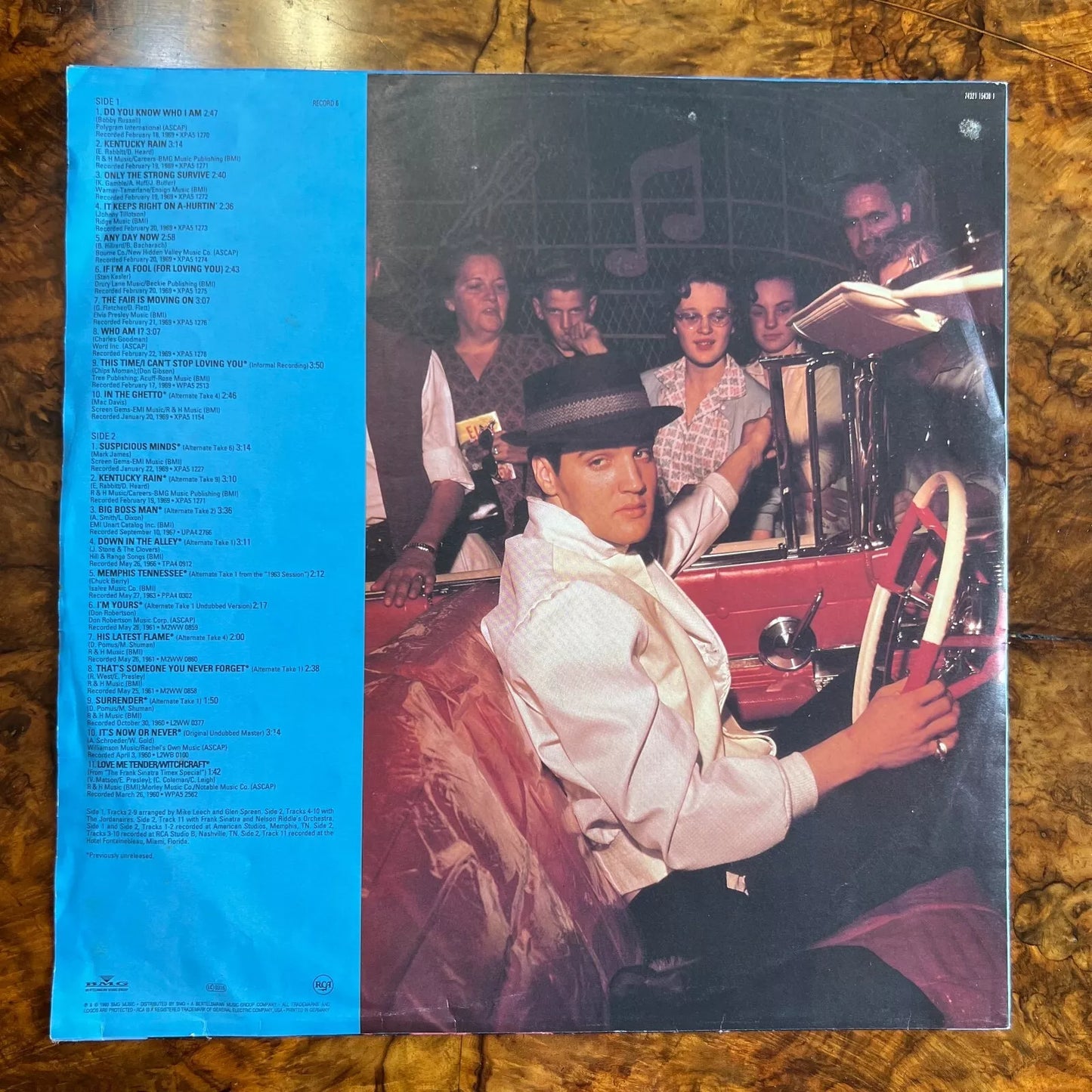 Elvis Presley The Essential 60's Masters i Vinyl Record Collection