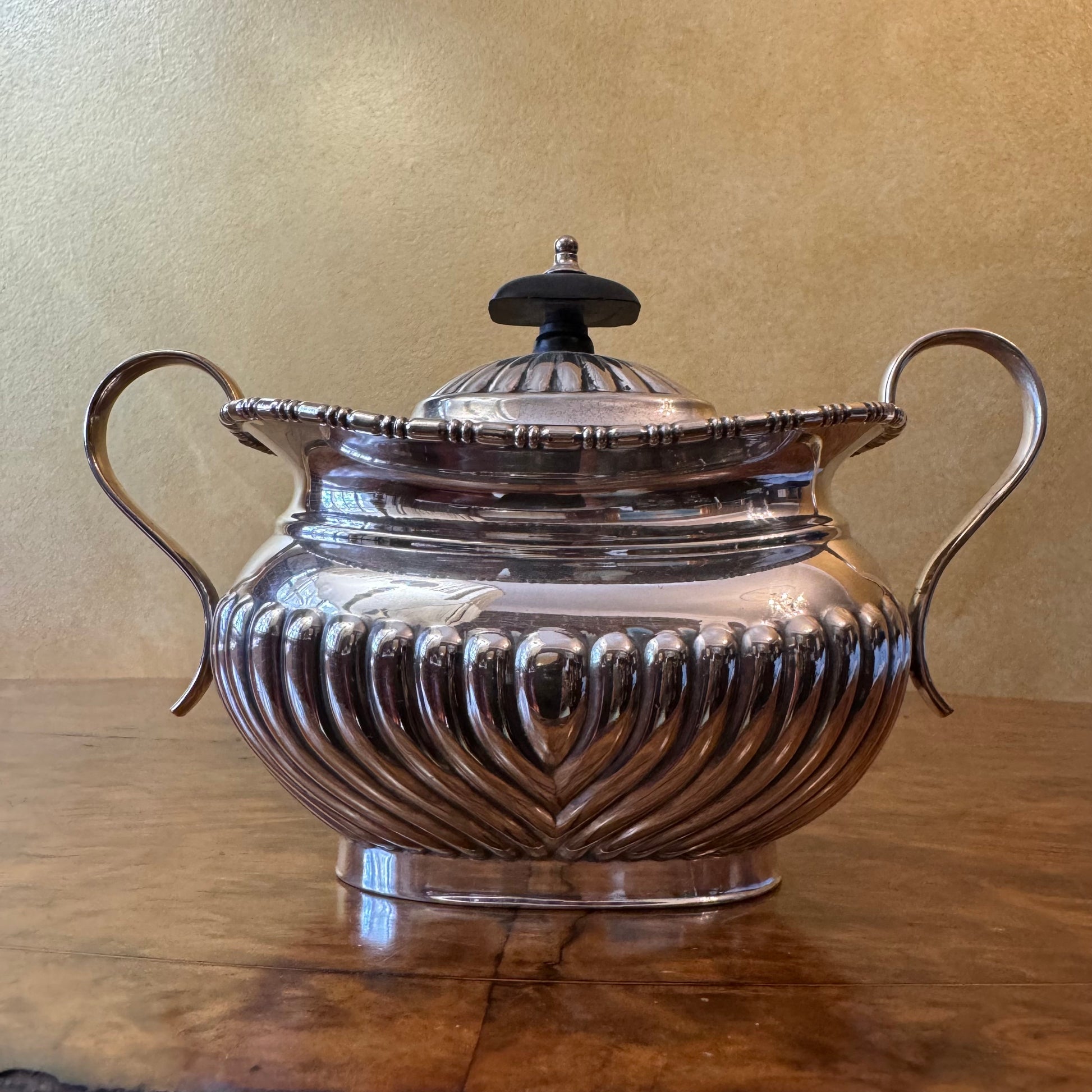 English_Silver_Plated_Sugar Pot
