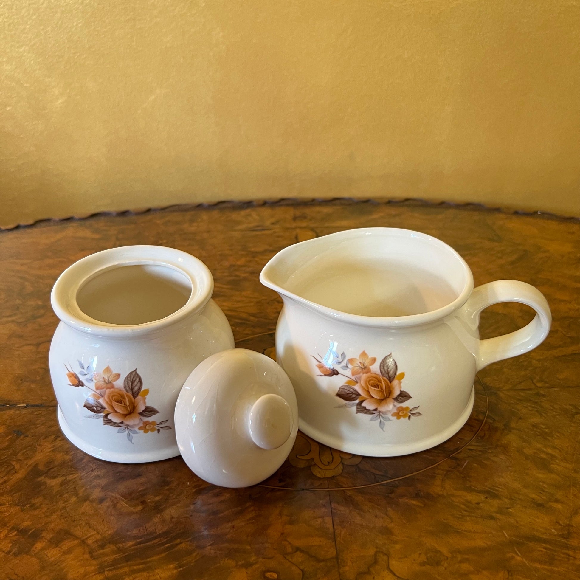Floral Milk & Sugar Set