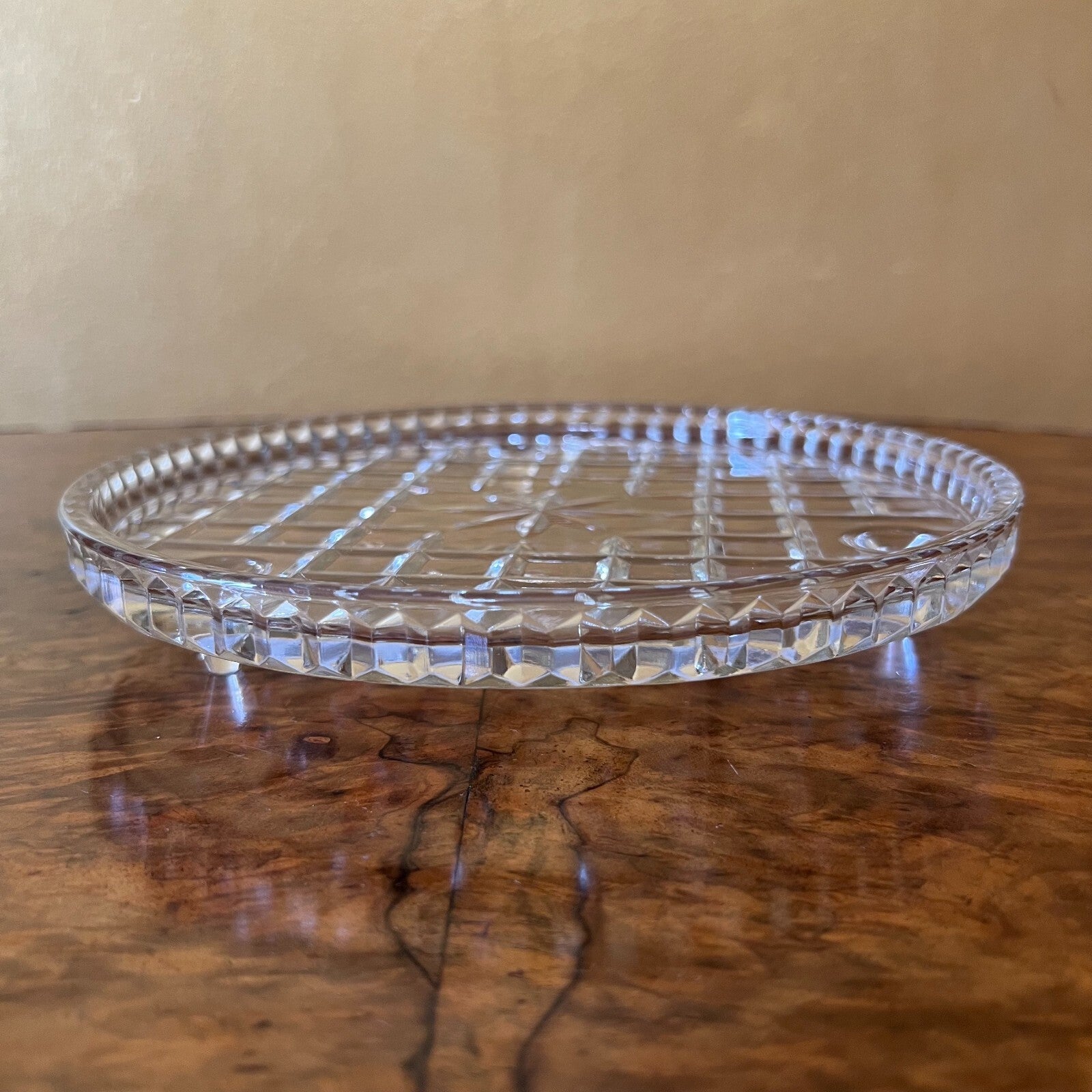 Glass Cake Plate On Legs