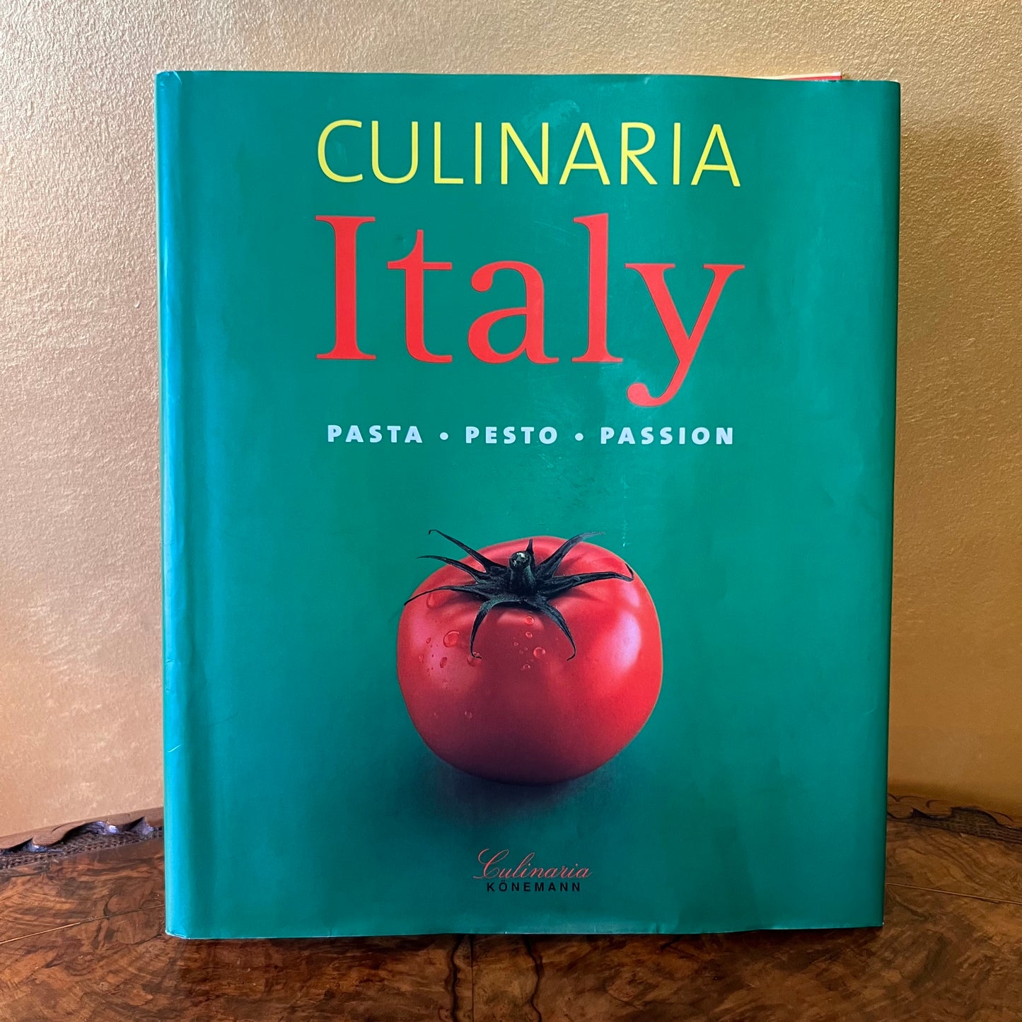 Culinaria Italy: Pasta, Pesto, Passion! HC/DJ Cookbook by Claudia Piras