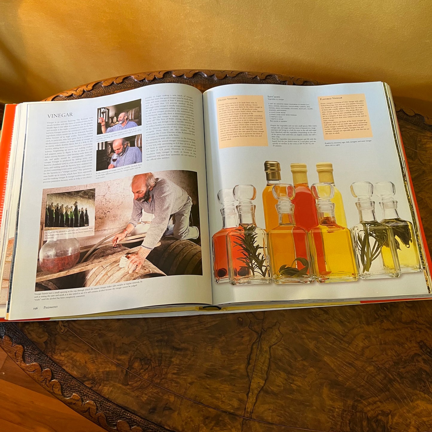 Culinaria Italy: Pasta, Pesto, Passion! HC/DJ Cookbook by Claudia Piras