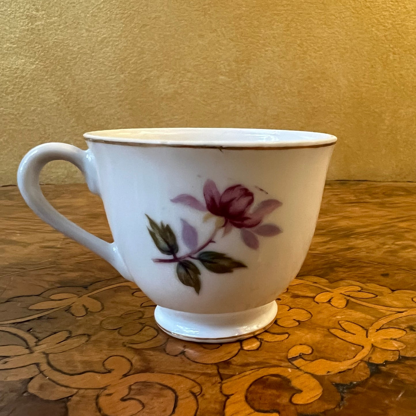 Vintage Superior Quality Floral Print Coffee Cup