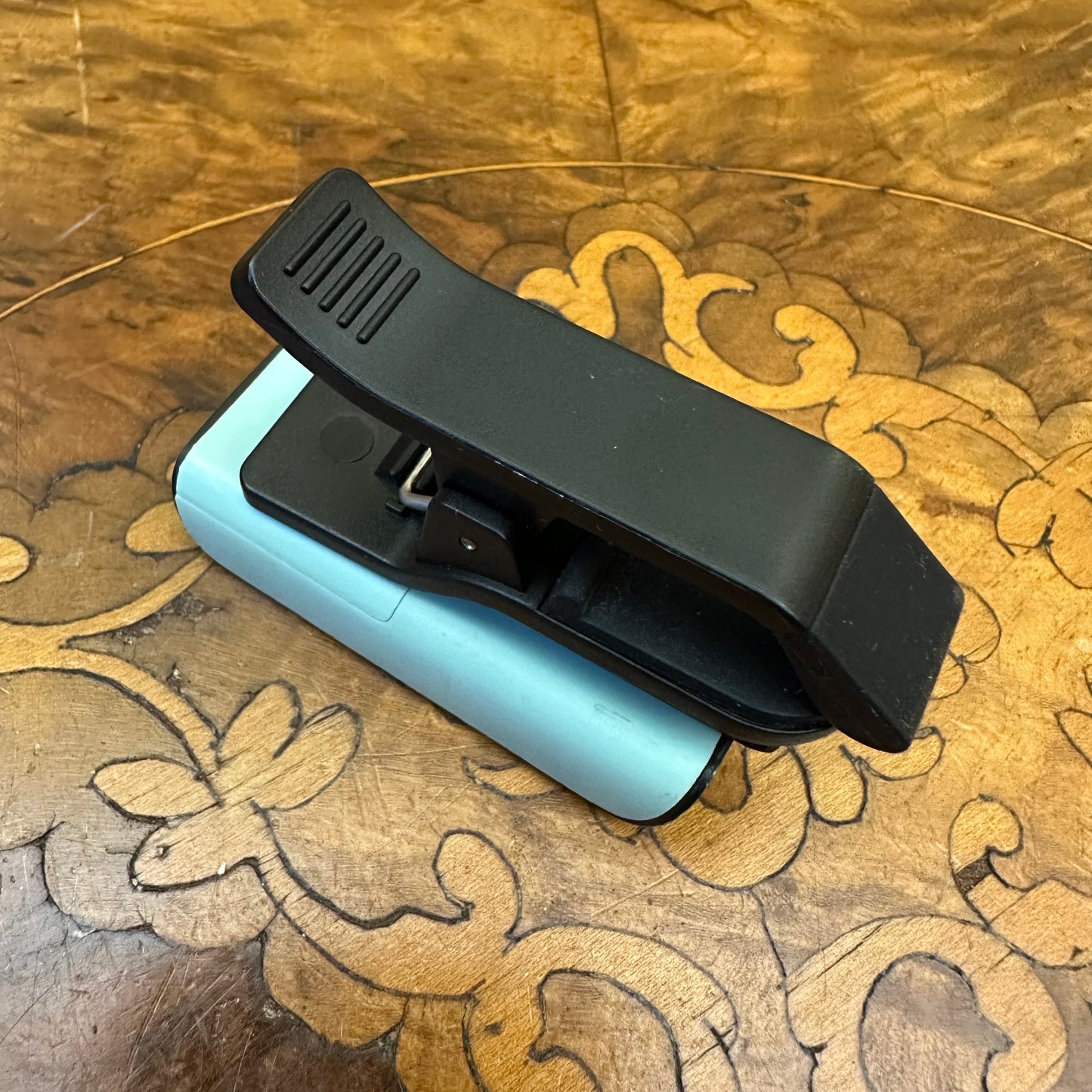 Fender Green Guitar Tuning Clip