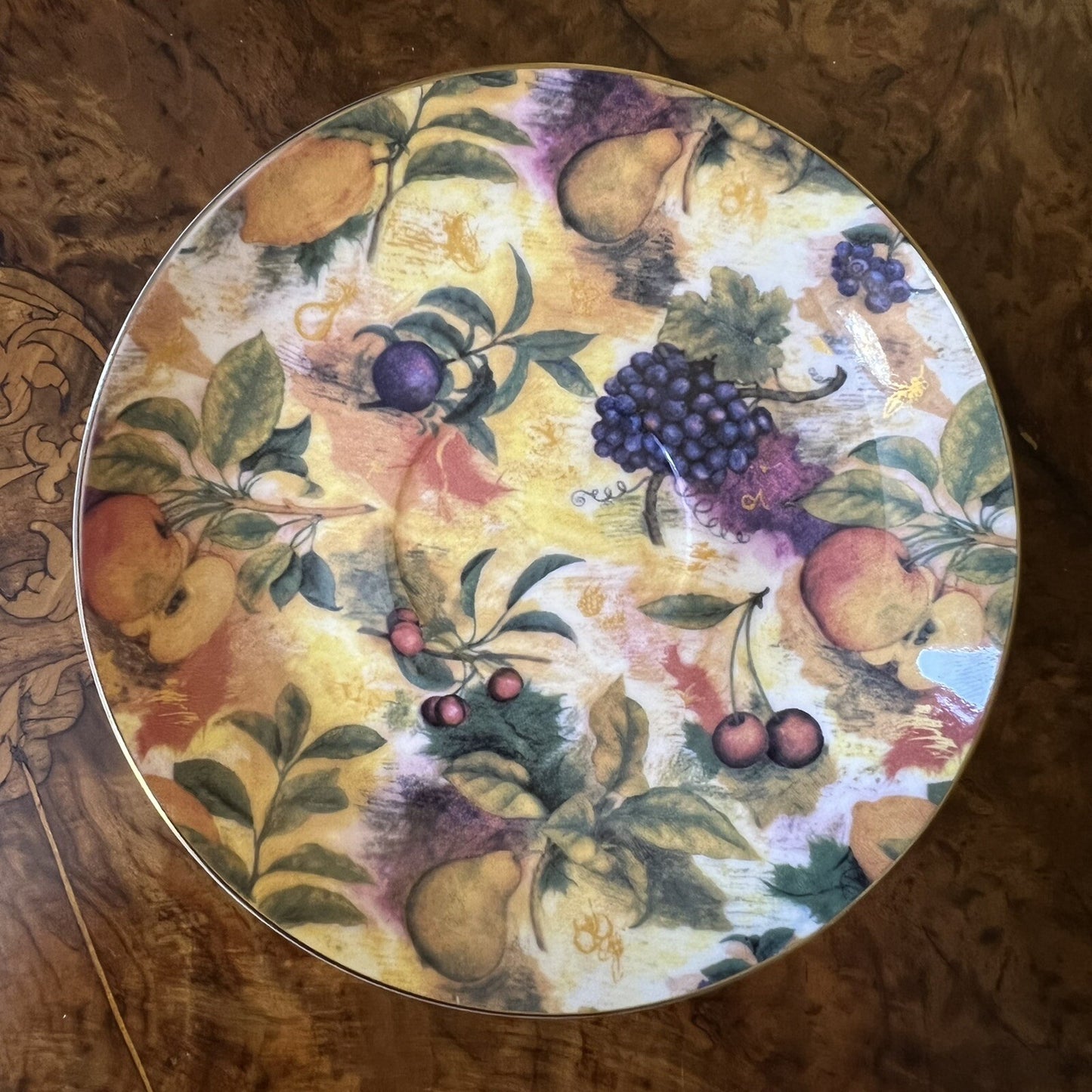 Maxwell & Williams Fruits Saucer