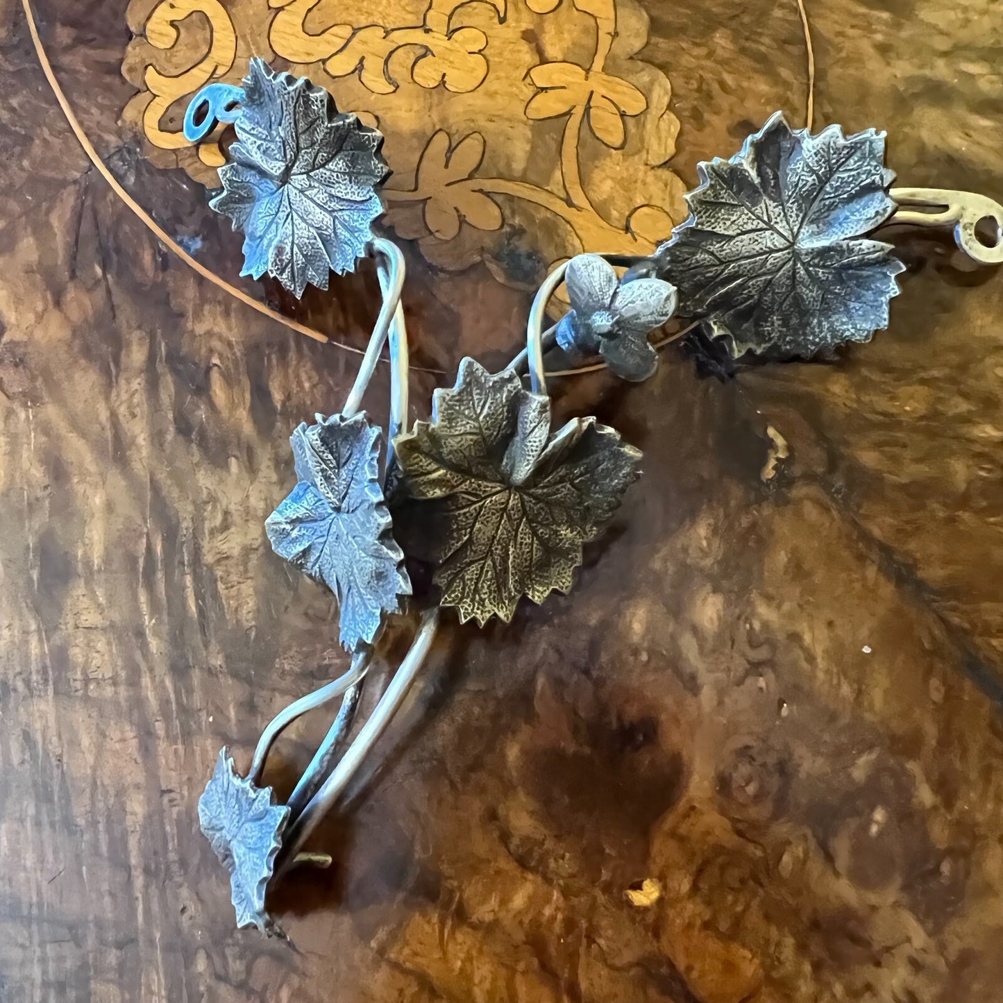 Ornate Leaves Floral Hanging