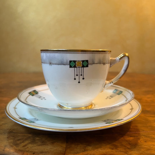 Paragon Green Gold Tea Cup Trio