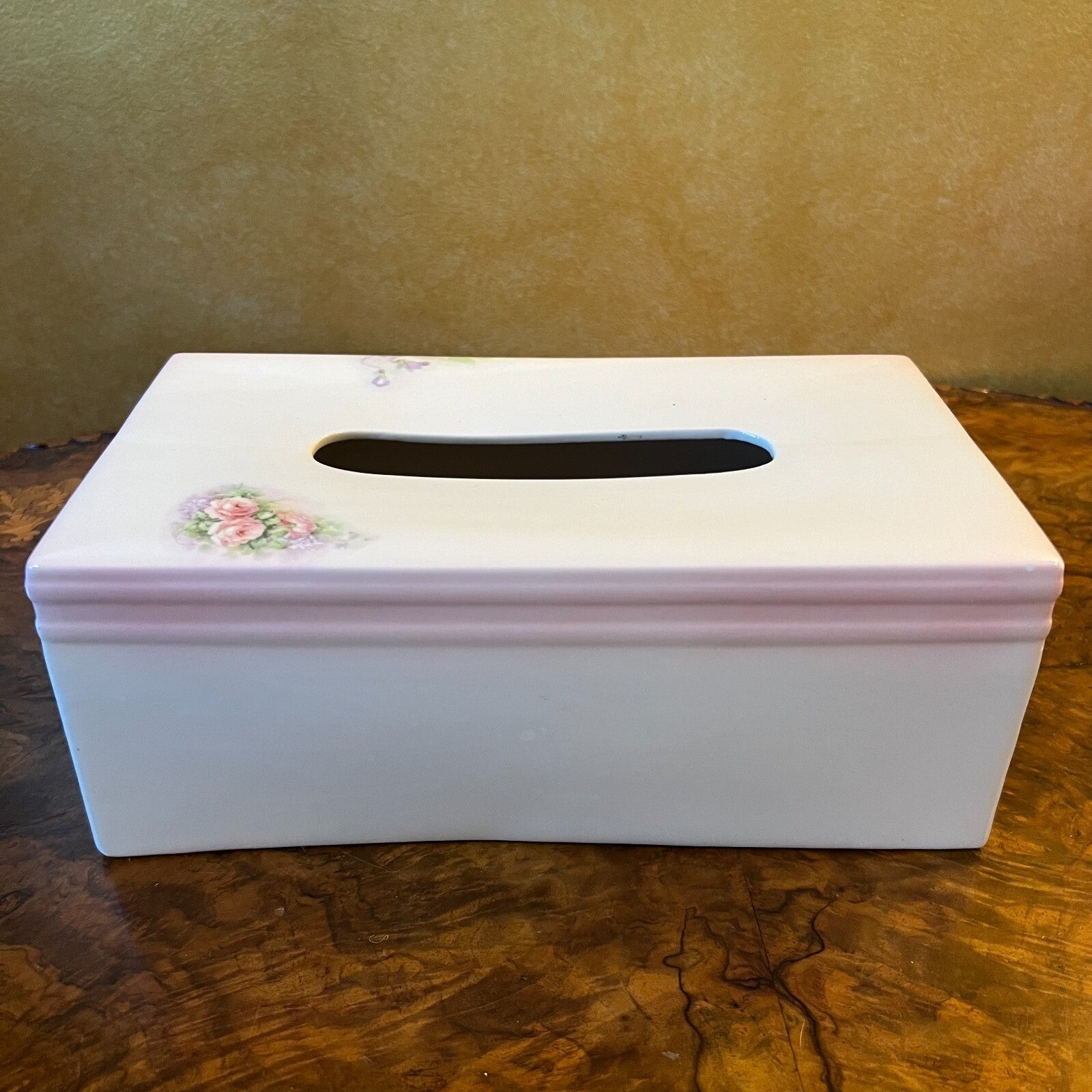 Porcelain Hand Made Tissue Box
