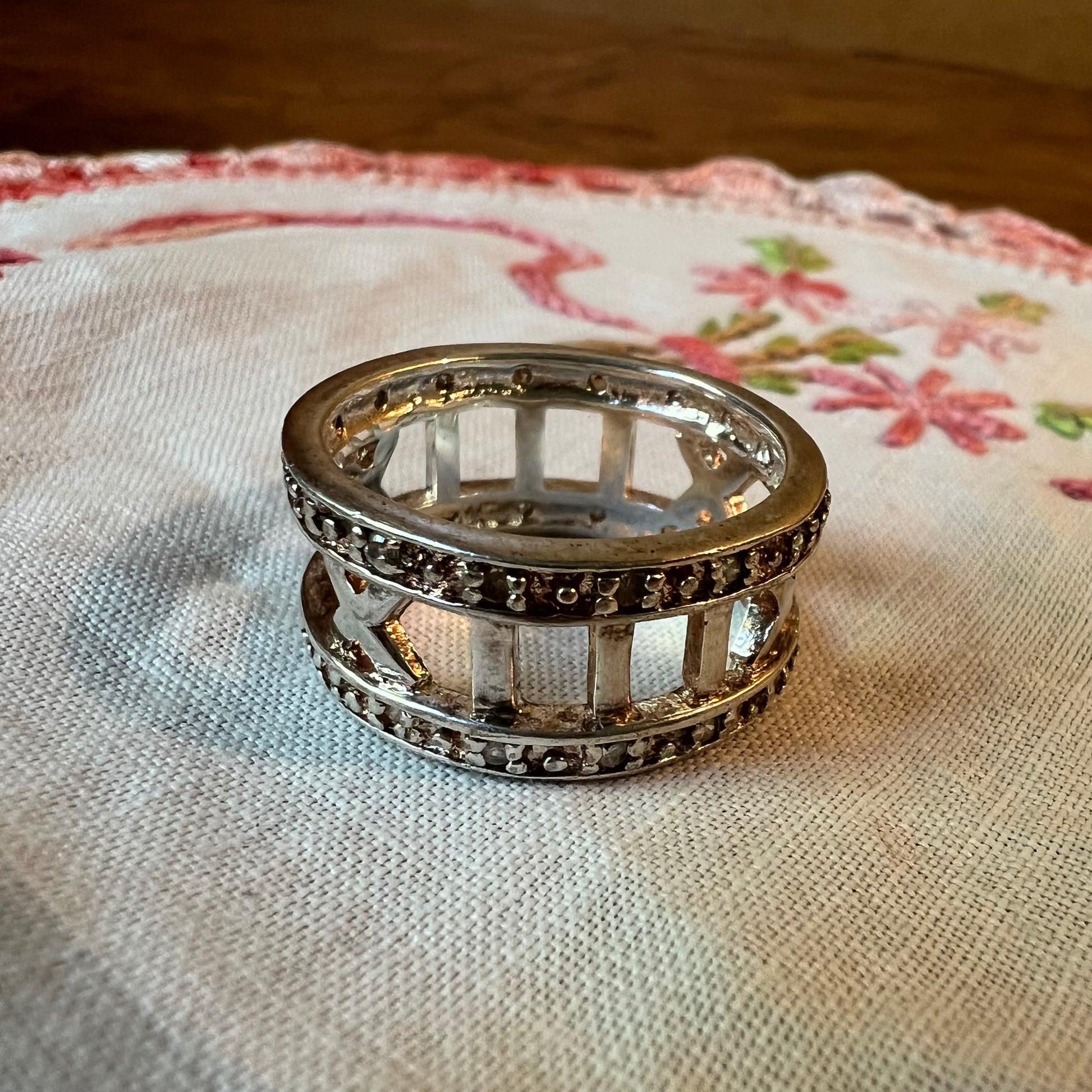 Ring With Diamonti's