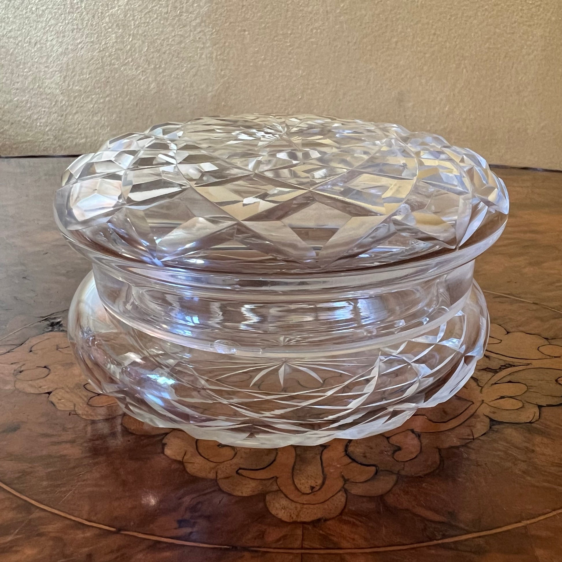 Round Crystal Trinket Box