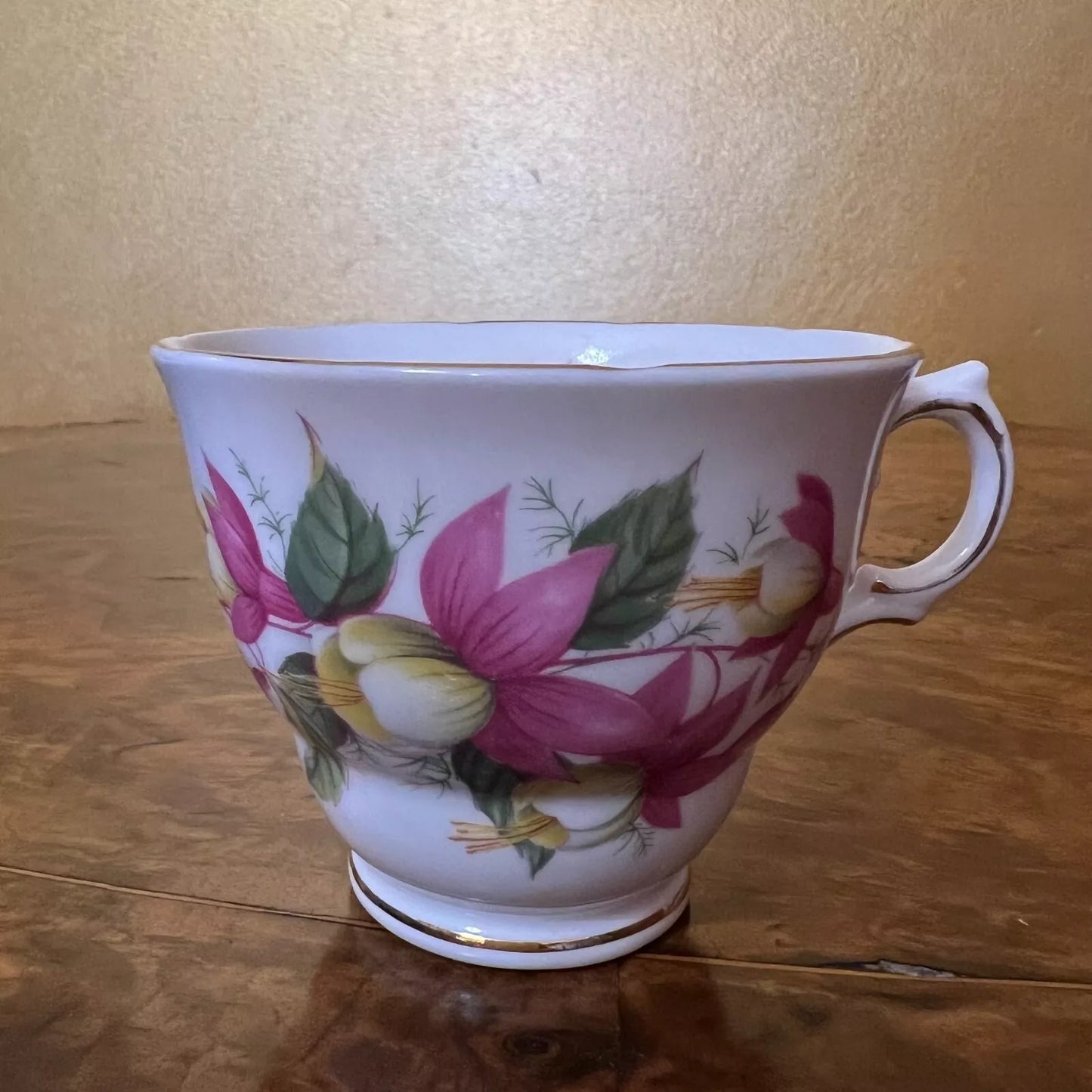 Royal Vale Floral Print Tea Cup Trio Set