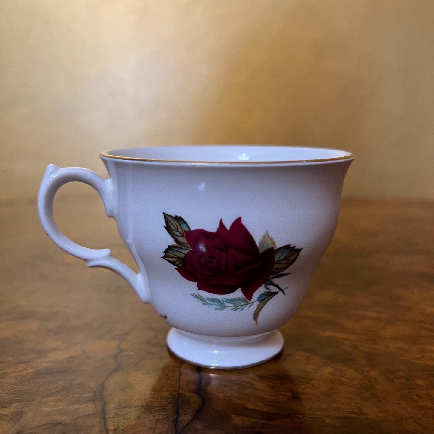 Royal Vale Rose Tea Cup Trio