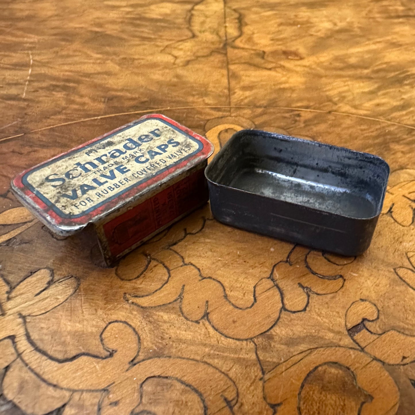 Schrader Valve Caps Tin