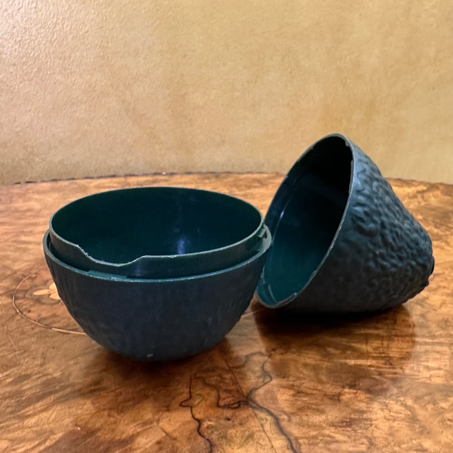 Simple Kitchen Avocado Container Shape Holder