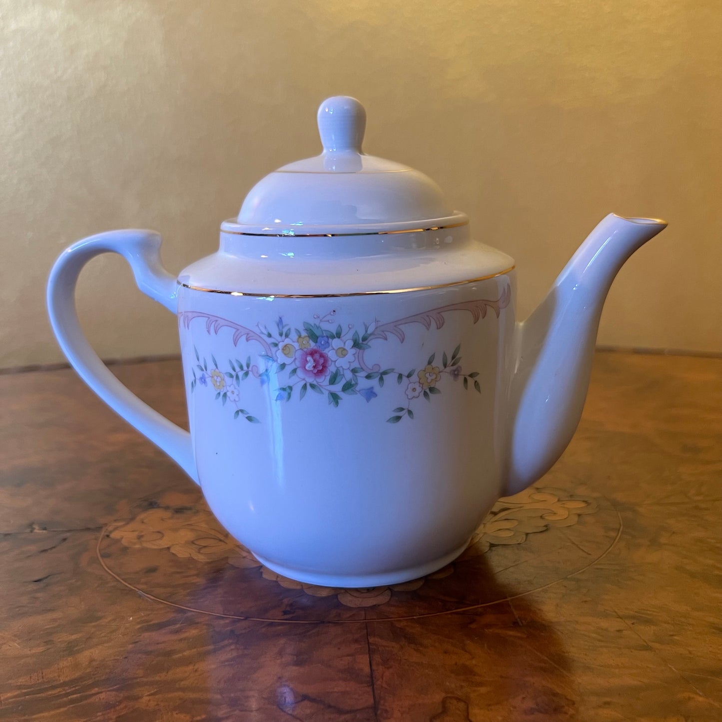 Sprint Time Tea Pot