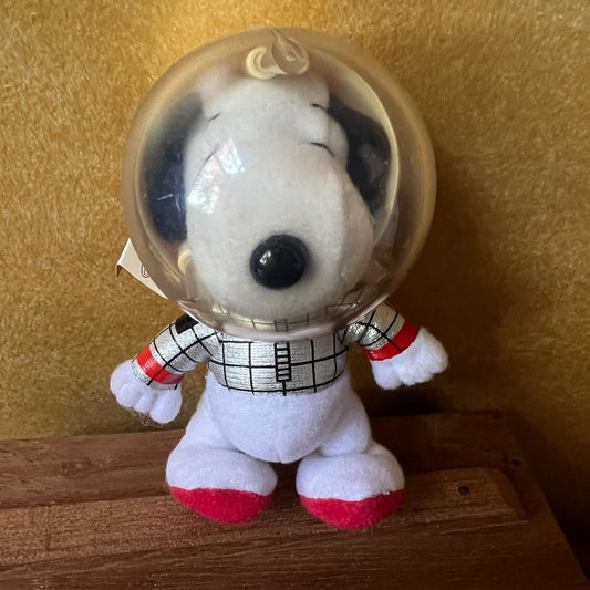 The Many Lives Of Snoopy Astronaut McDonalds Toy