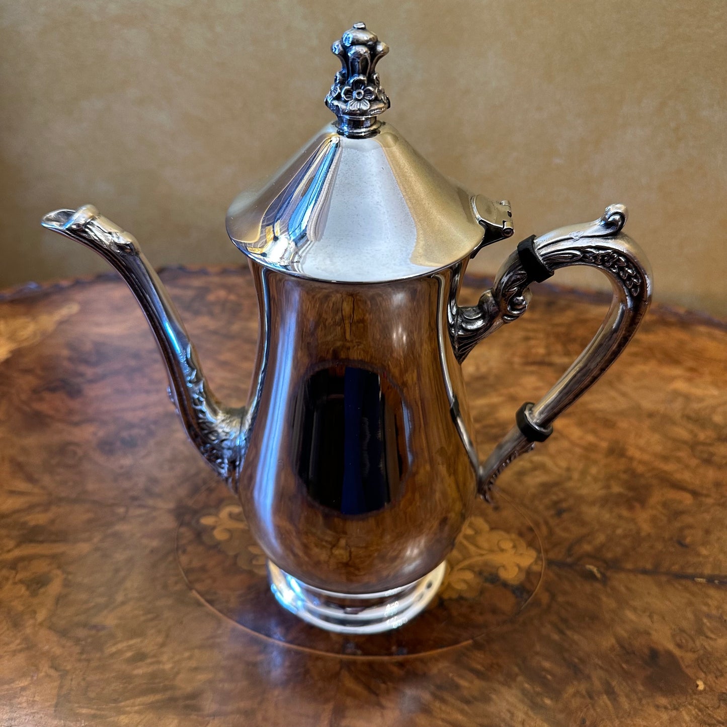 Vinners Silver Plated Pot