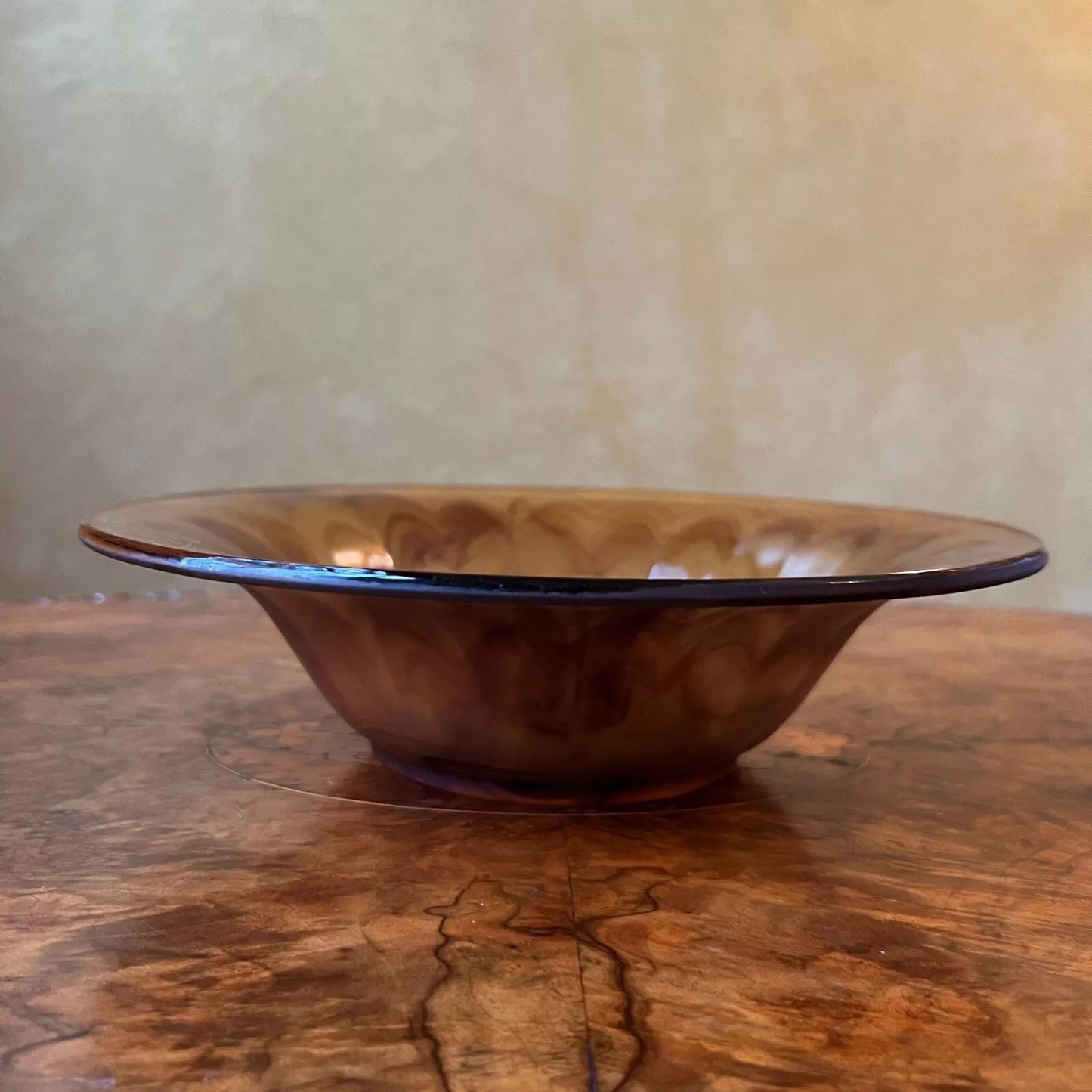 Vintage 1930s Art Glass Bowl