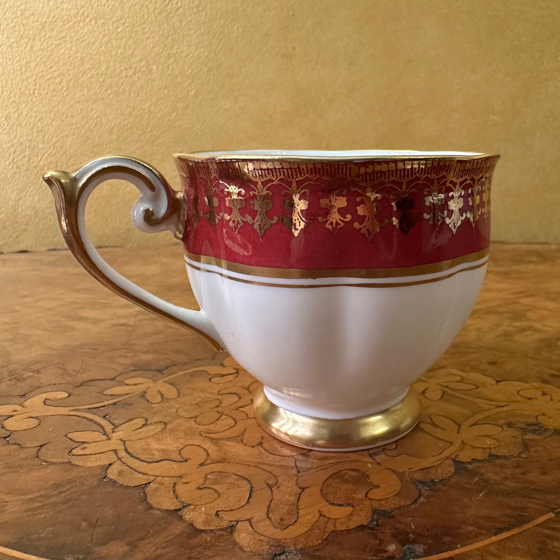 Vintage Bell China Red & Gold Print Tea Cup