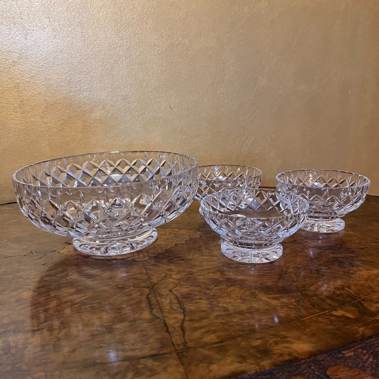 Vintage Crystal Set Of Four Bowls