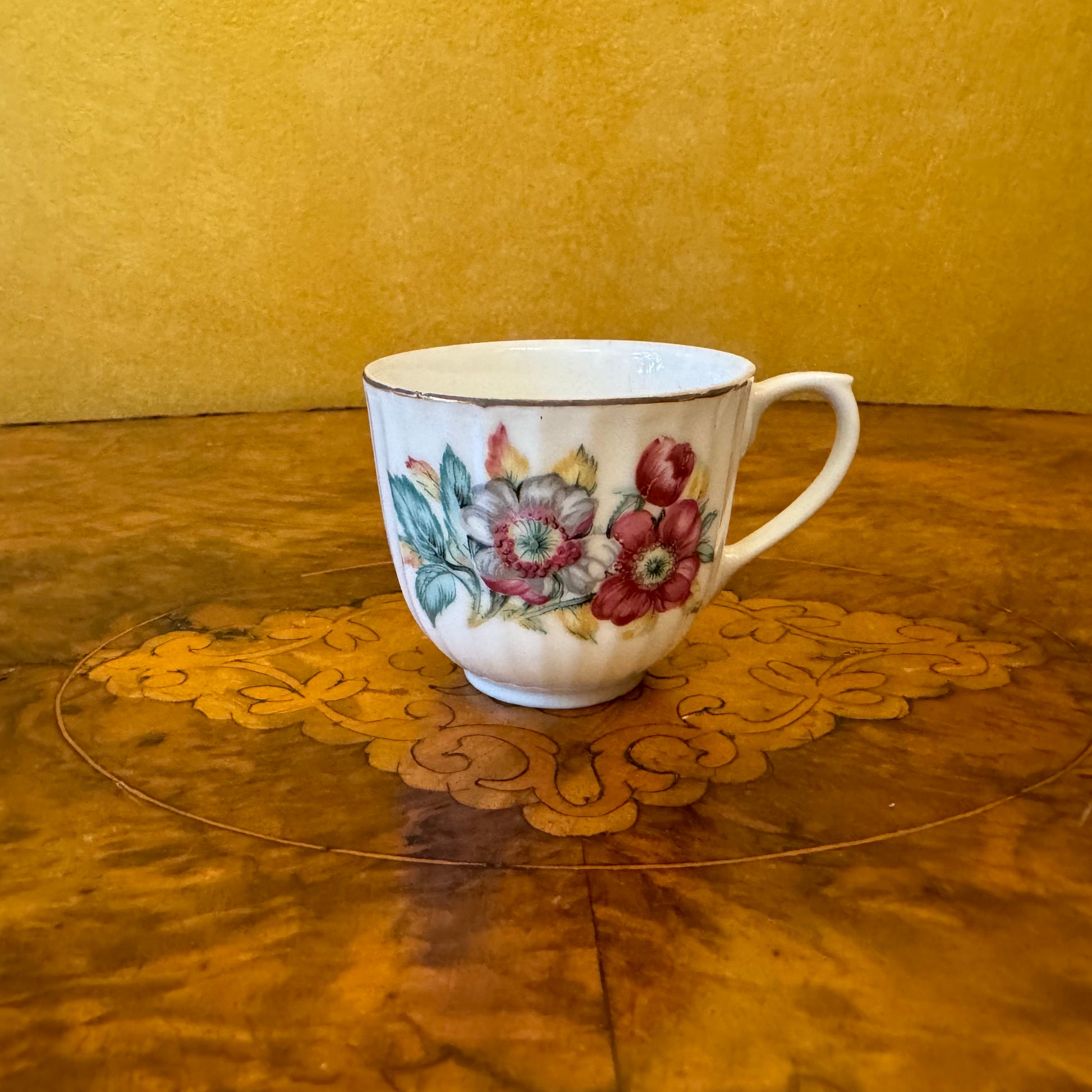 Vintage Japanese Floral Print Coffee Cup