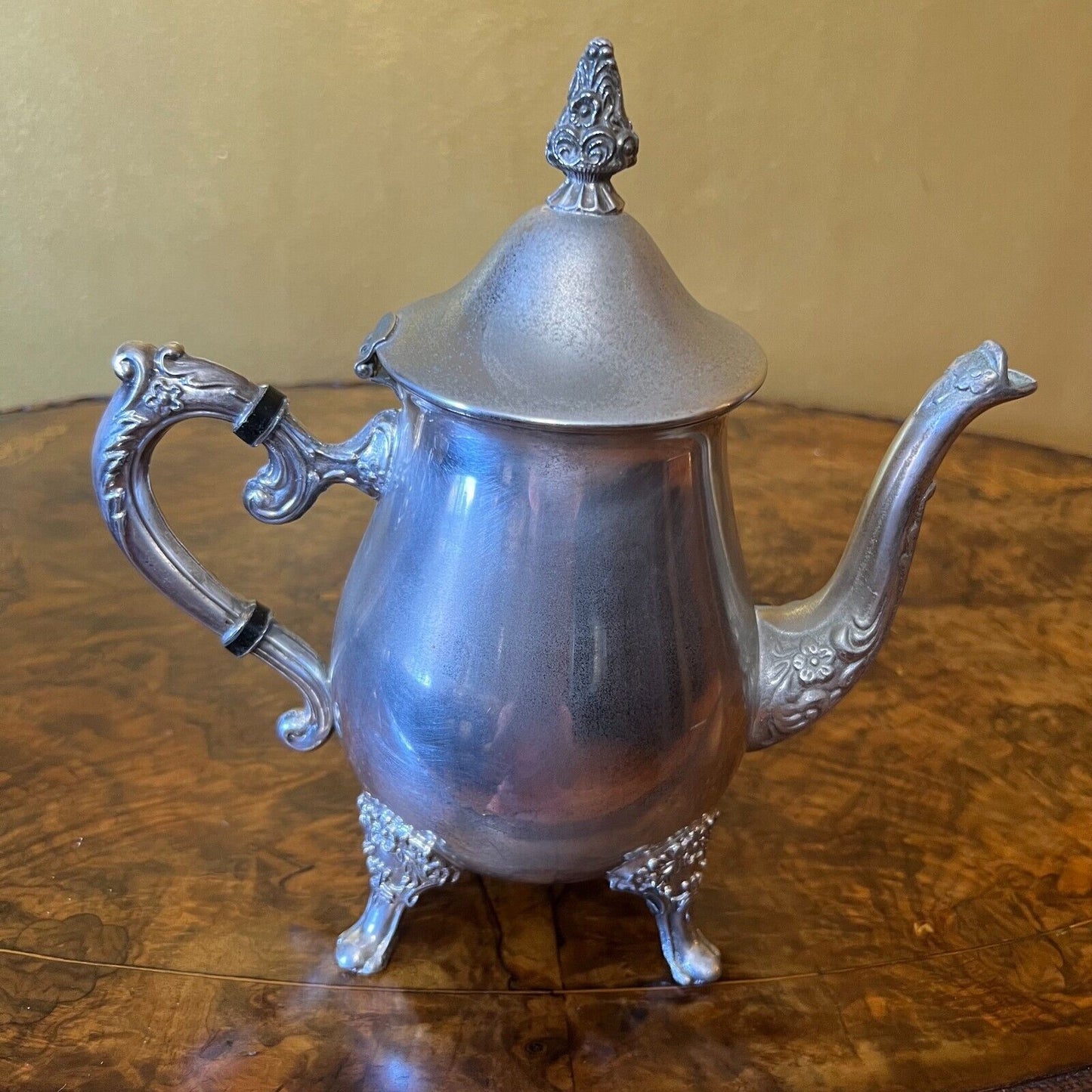 Vintage Ranleigh Silver Plated Tea Pot