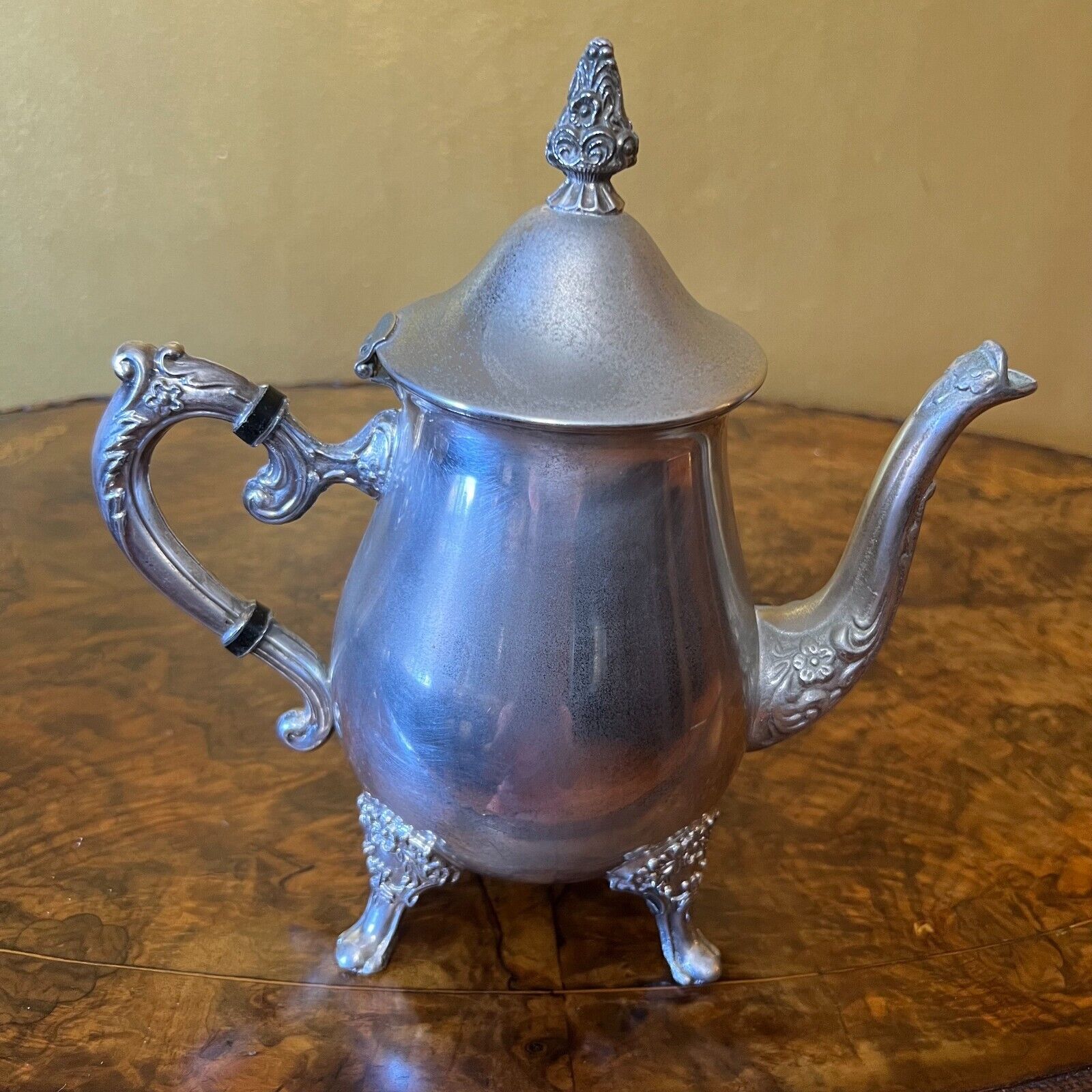 Vintage Ranleigh Silver Plated Tea Pot