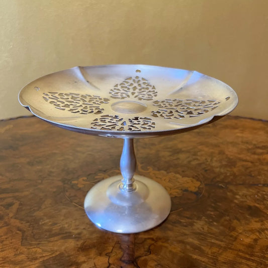 Vintage Renown Silver Plated Platter On Stand
