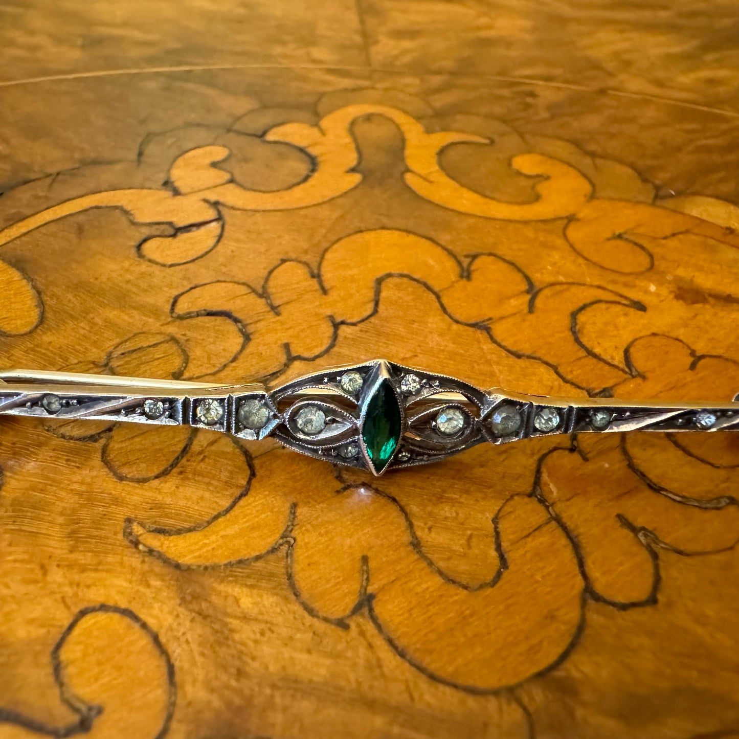 Vintage Sterling Silver Green & Clear Stone