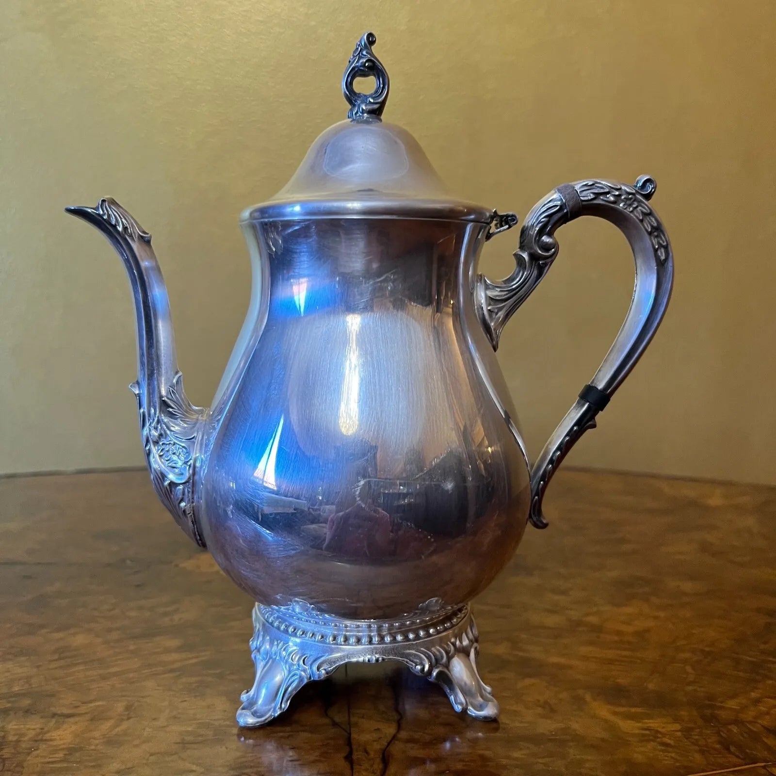 Vintage Viners Silver Plated Tea Pot