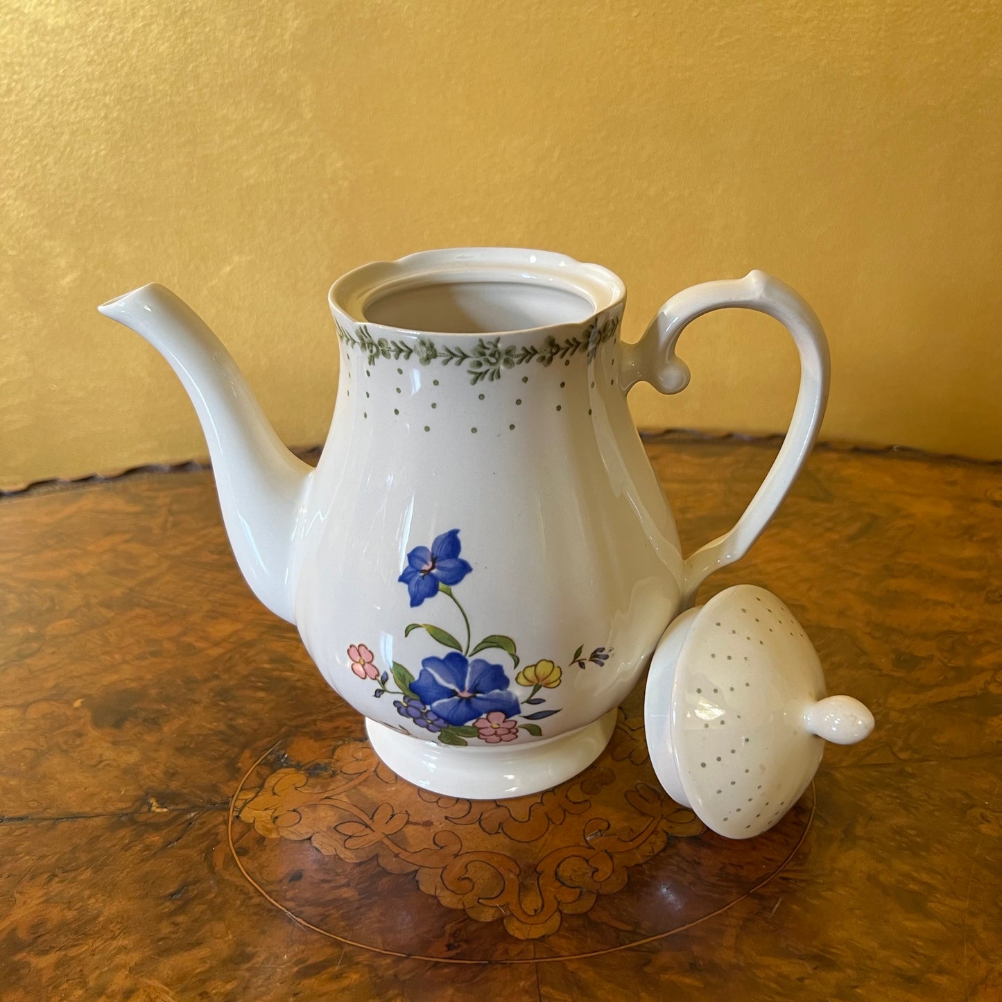 Vintage Violets Print Tea Pot