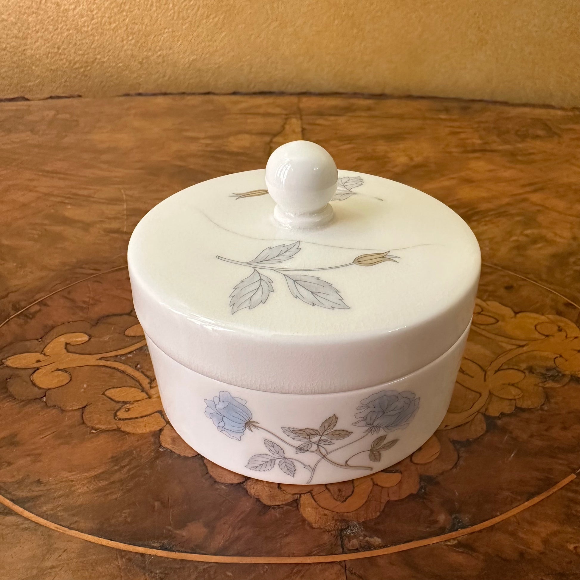 Vintage Wedgwood Ice Rose Small Jar Trinket
