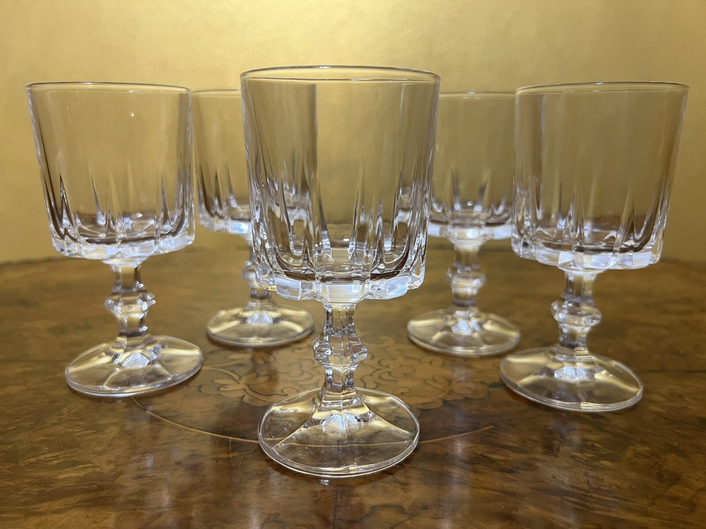 Vintage crystal small wine glasses set