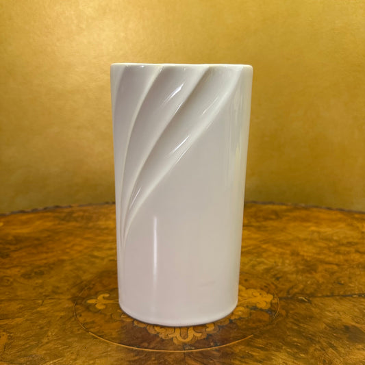 White Porcelain Curved Detail Vase