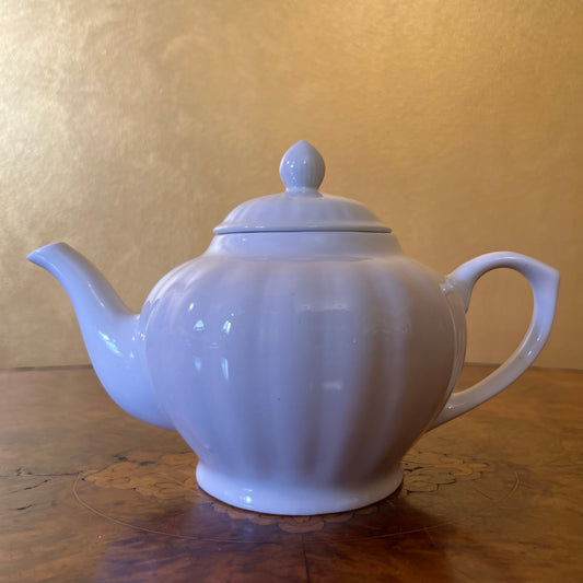 White Porcelain Tea Pot