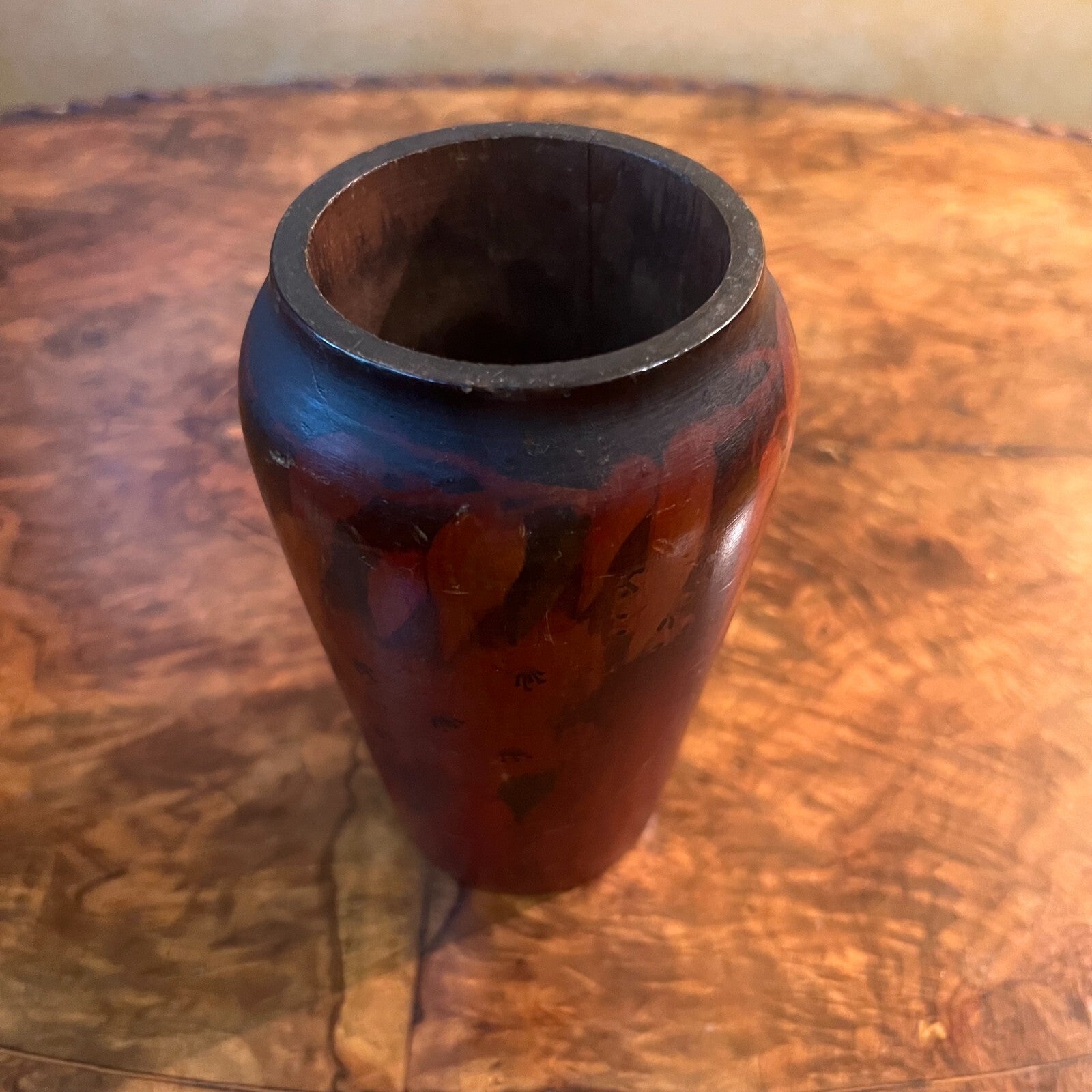 Wooden Pattern Vase