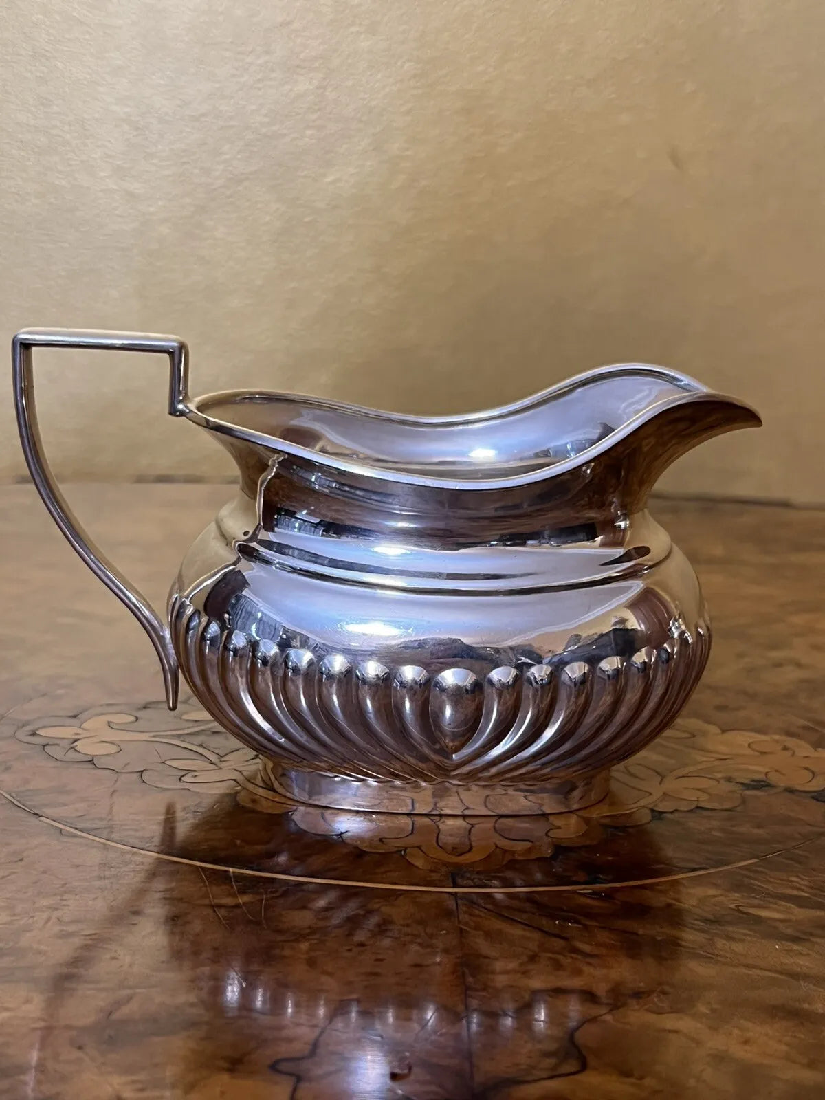 flavelle bros Silver 8860 milk jug