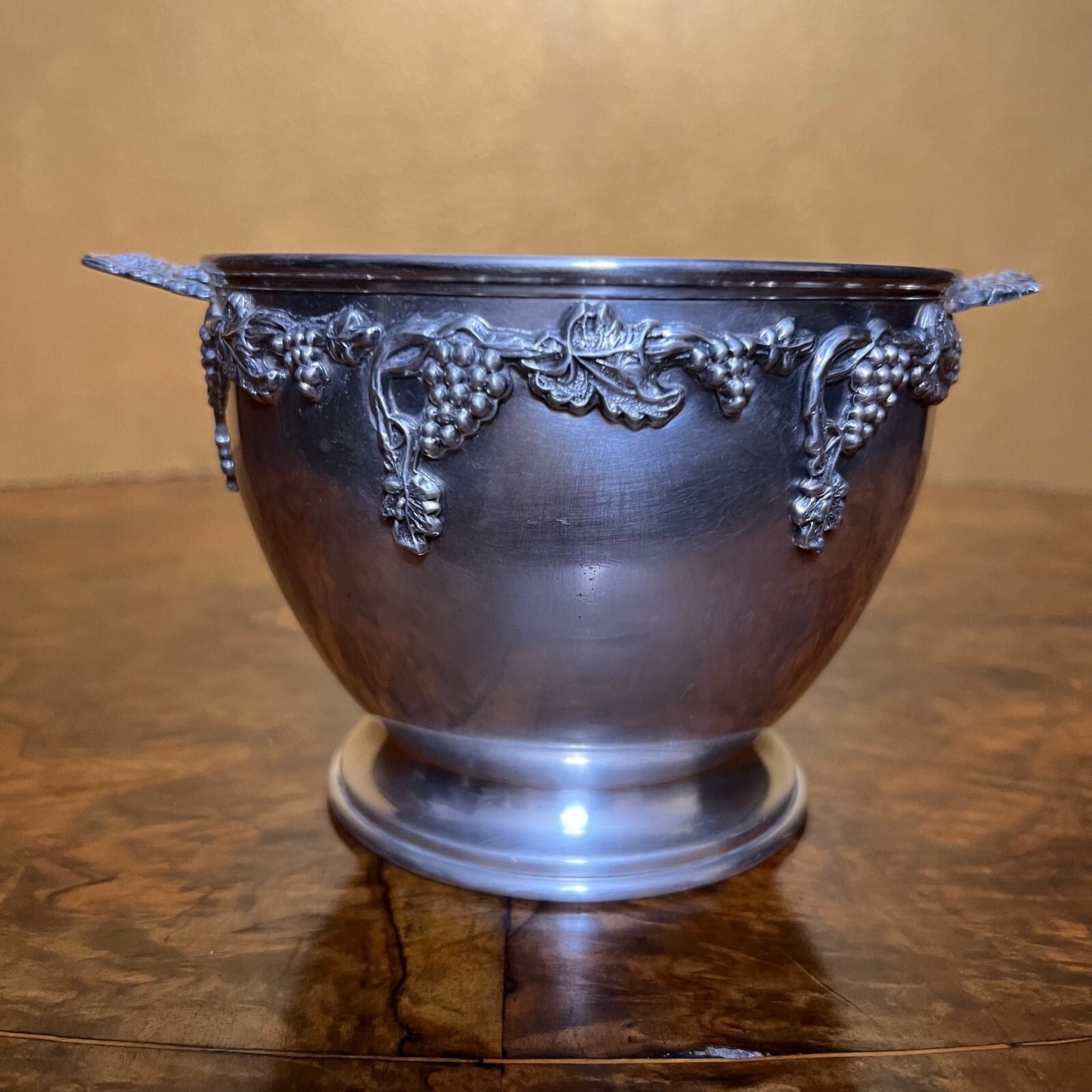 Crusader Reproduction Silver Urn Bowl