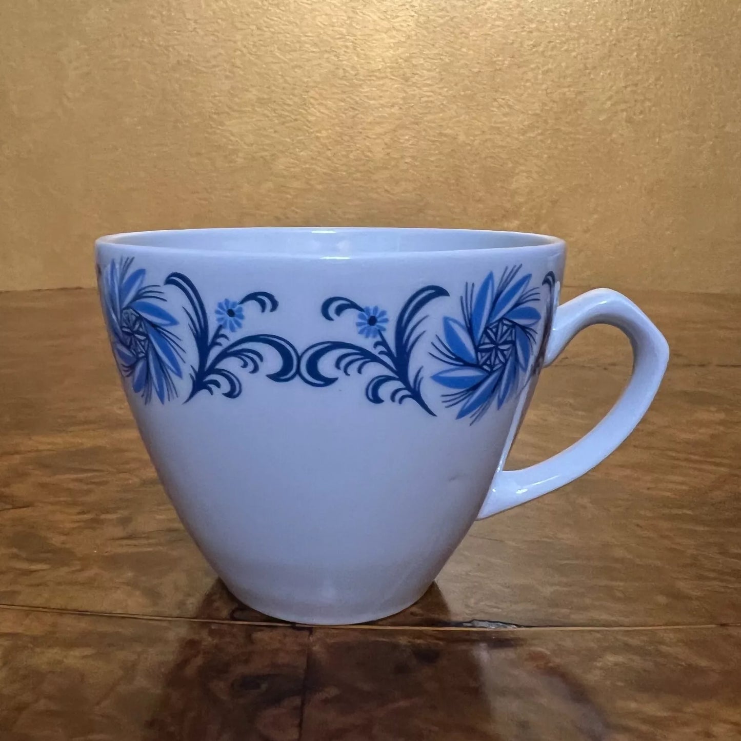 Alfred Meakin Glo White Ironstone 13 Piece Tea Set