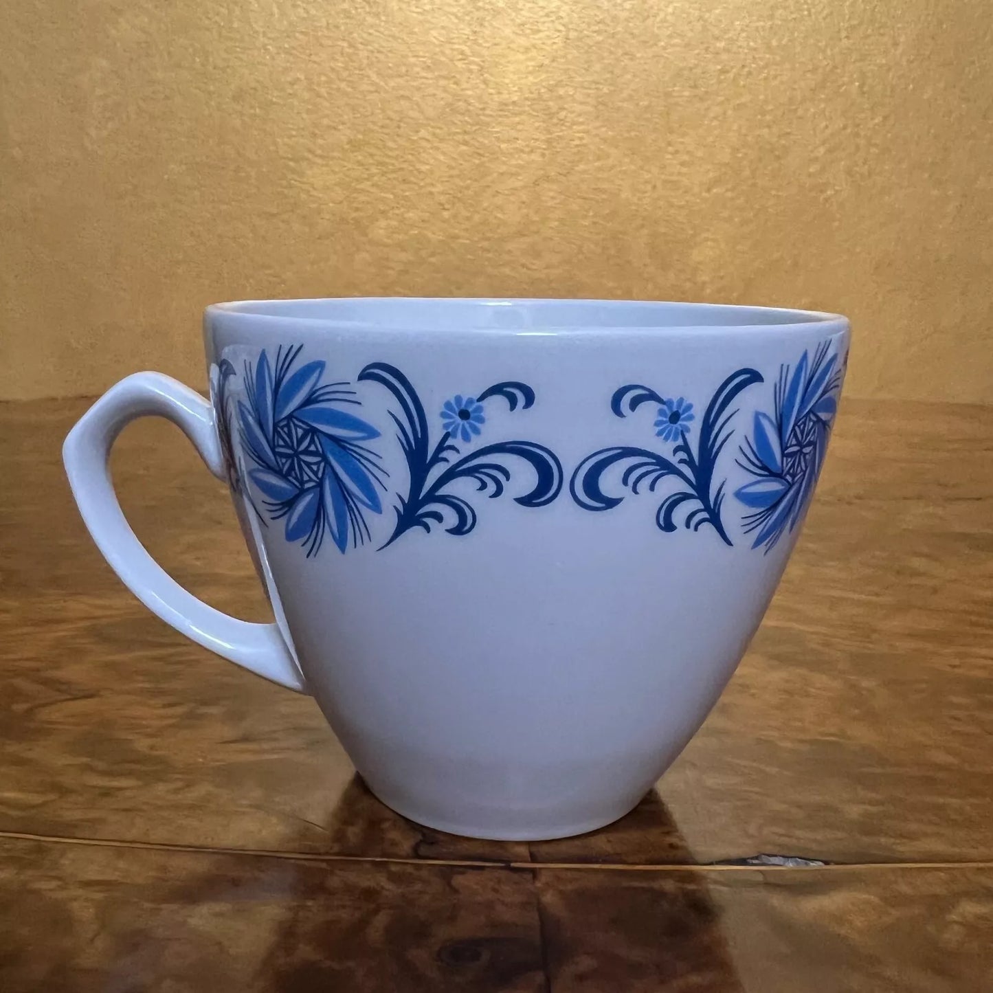 Alfred Meakin Glo White Ironstone 13 Piece Tea Set