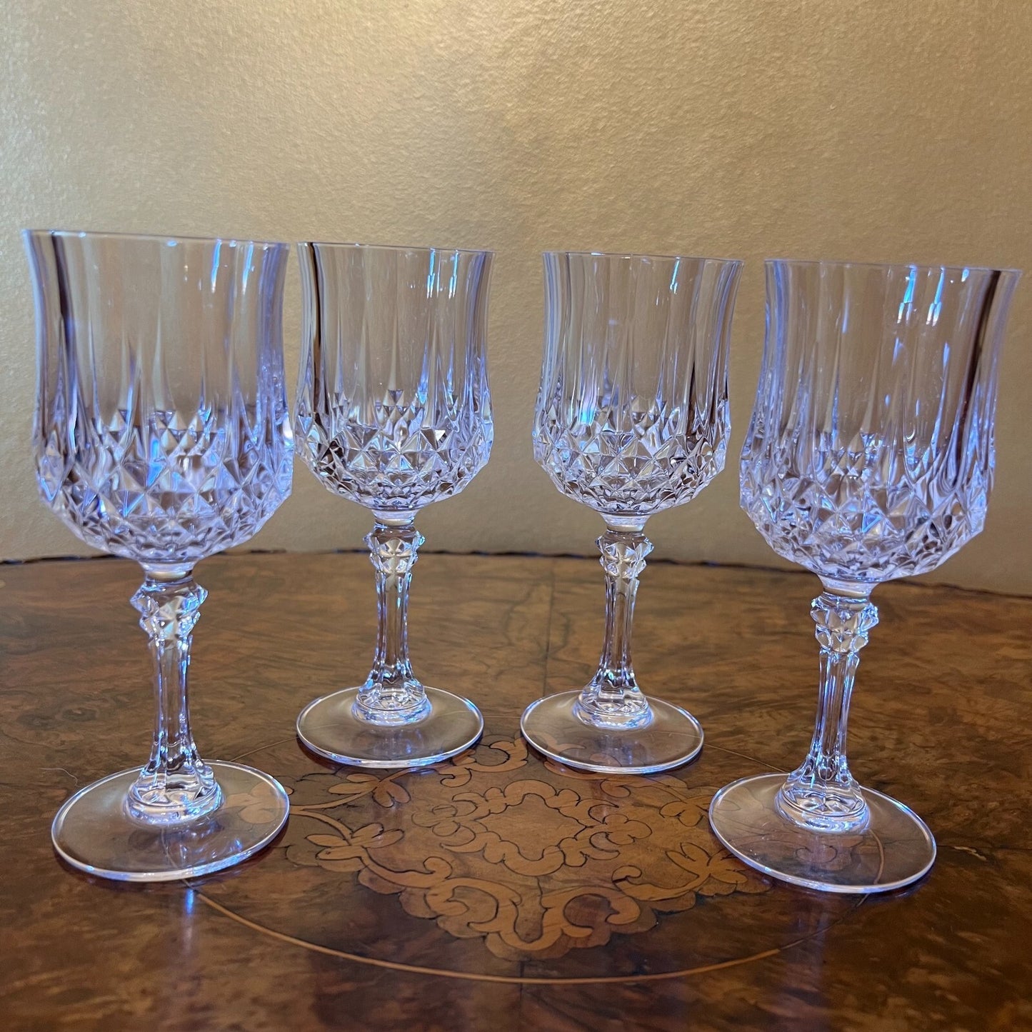 Cristal D Arques Durand Small Wine Glasses Set Of Four