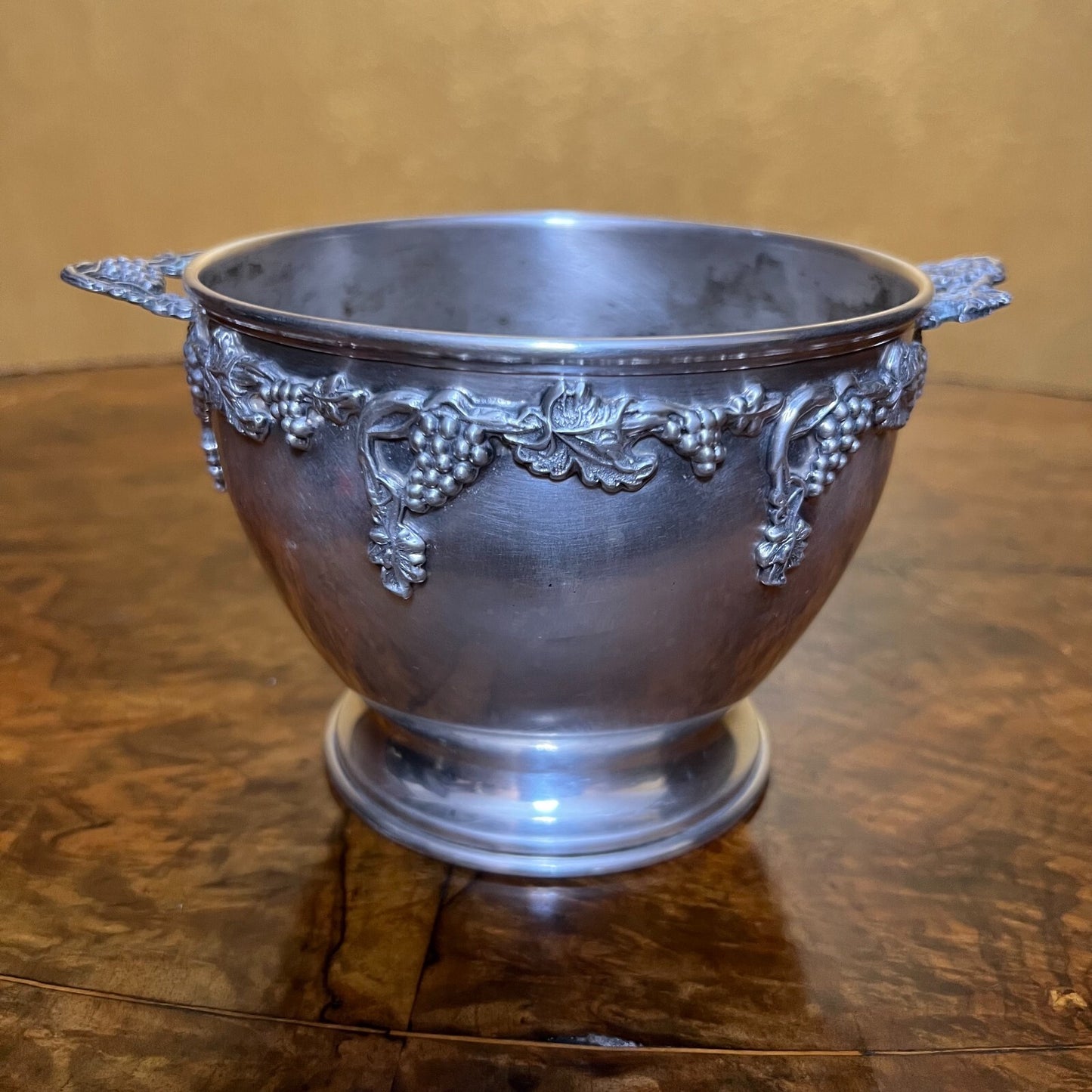 Crusader Reproduction Silver Urn Bowl