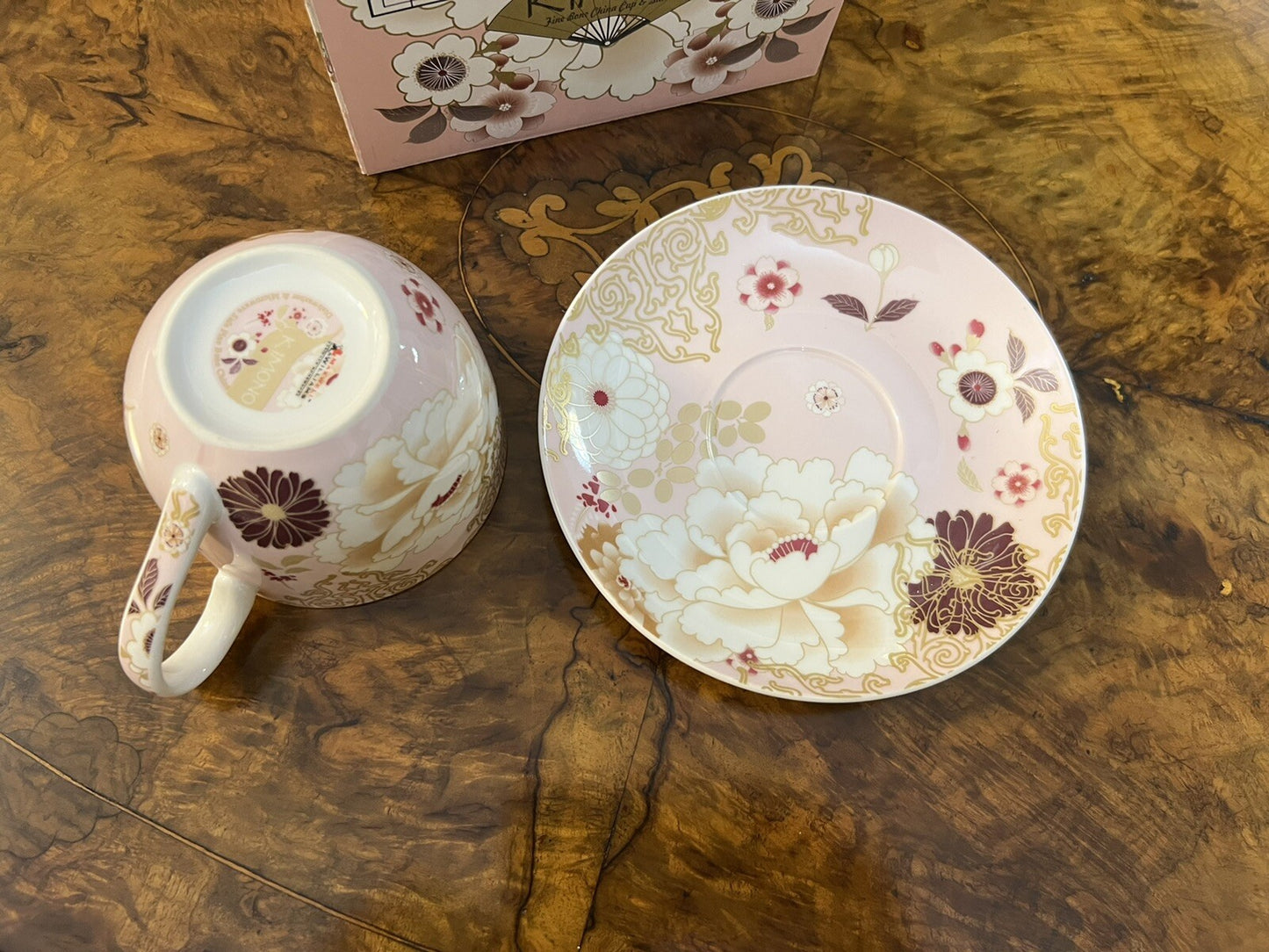 Maxwell & Williams Pink Kimono Tea Cup & Saucer BNIB